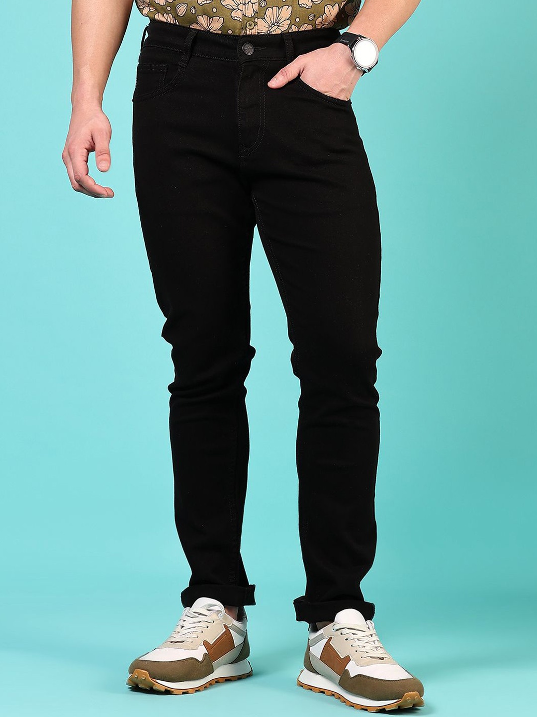 

V-Mart Men Light Fade Jeans, Black