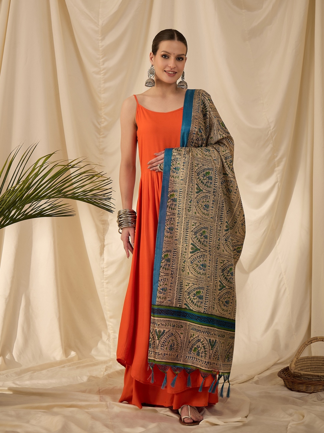 

InWeave Women Regular Kurta with Palazzos & With Dupatta, Orange