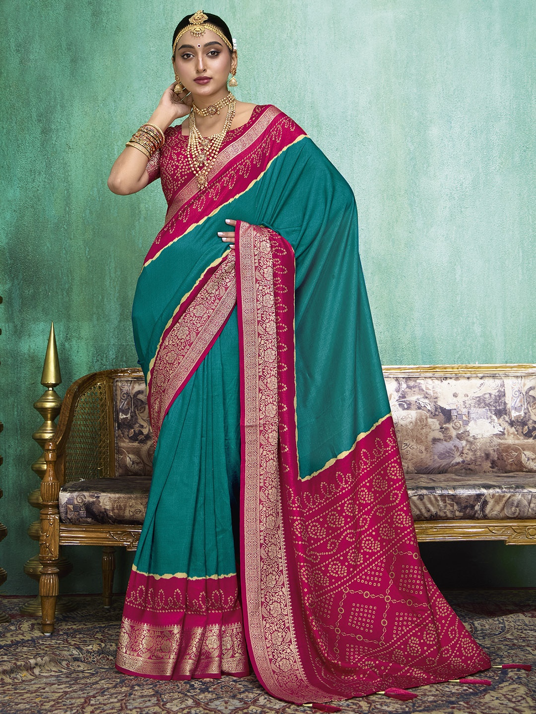 

Meena Bazaar Zari Art Silk Saree, Teal
