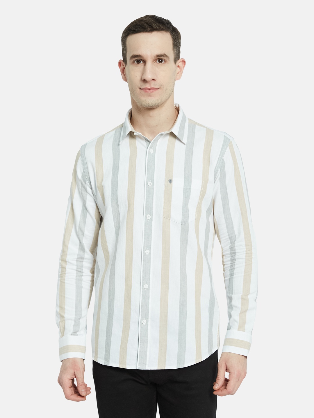 

METTLE Men Multi Stripes Opaque Striped Casual Shirt, Cream