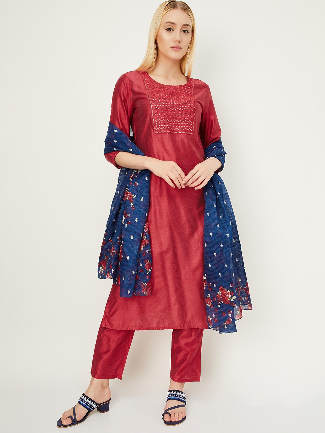 

max Women Regular Kurta with Trousers & With Dupatta, Red