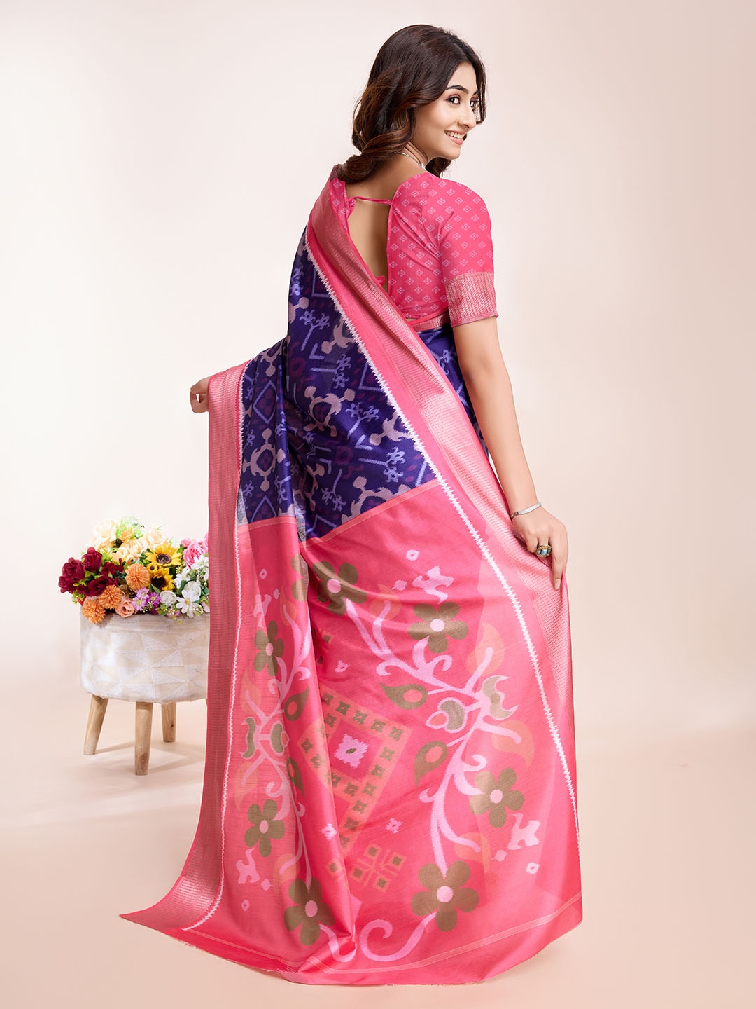 

Meena Bazaar Art Silk Saree, Blue