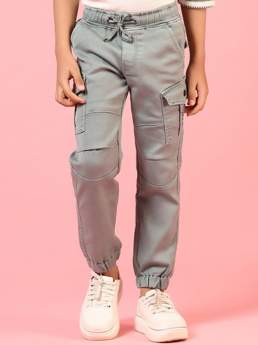 

V-Mart Boys Light Fade Jeans, Green