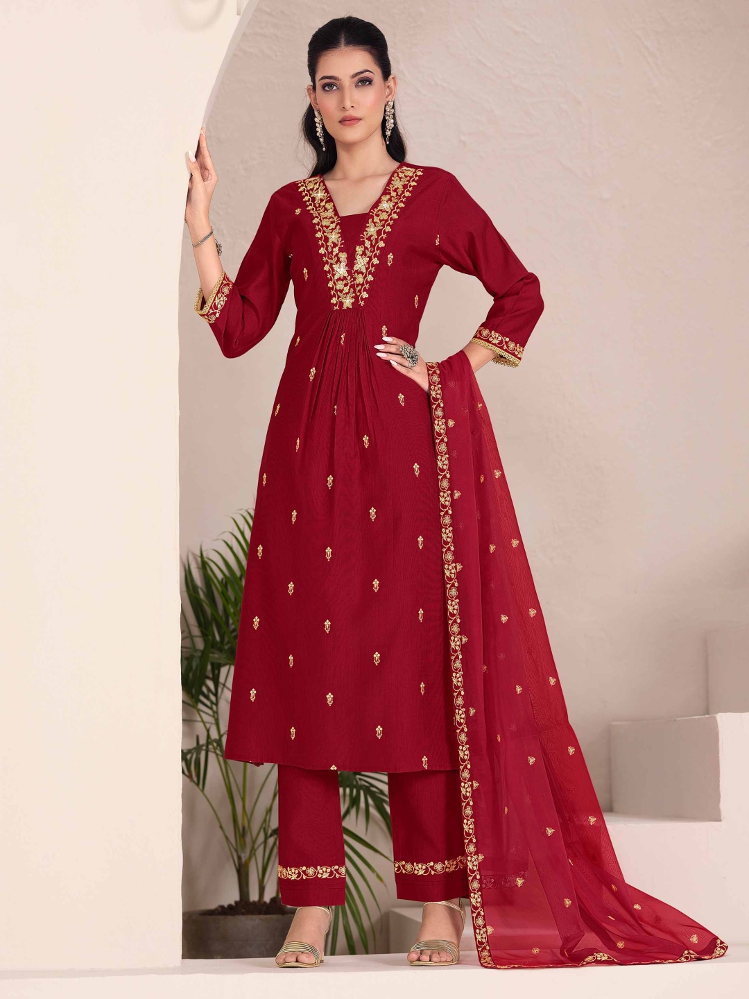 

MOJILAA Women Embroidered Mirror Work Flared Kurta With Pant & Printed Dupatta, Maroon
