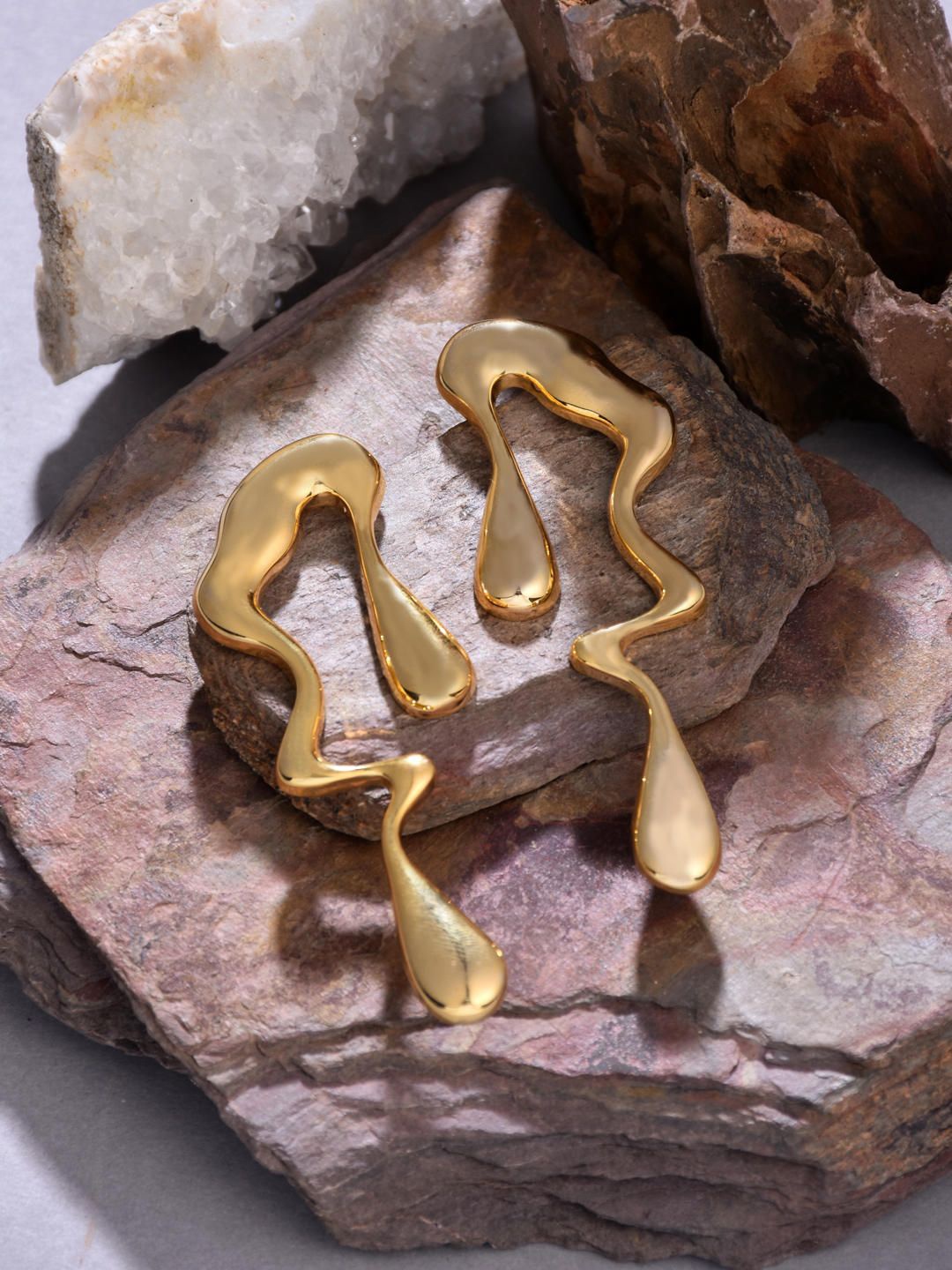 

Reenisaa Geometric Drop Earrings, Gold