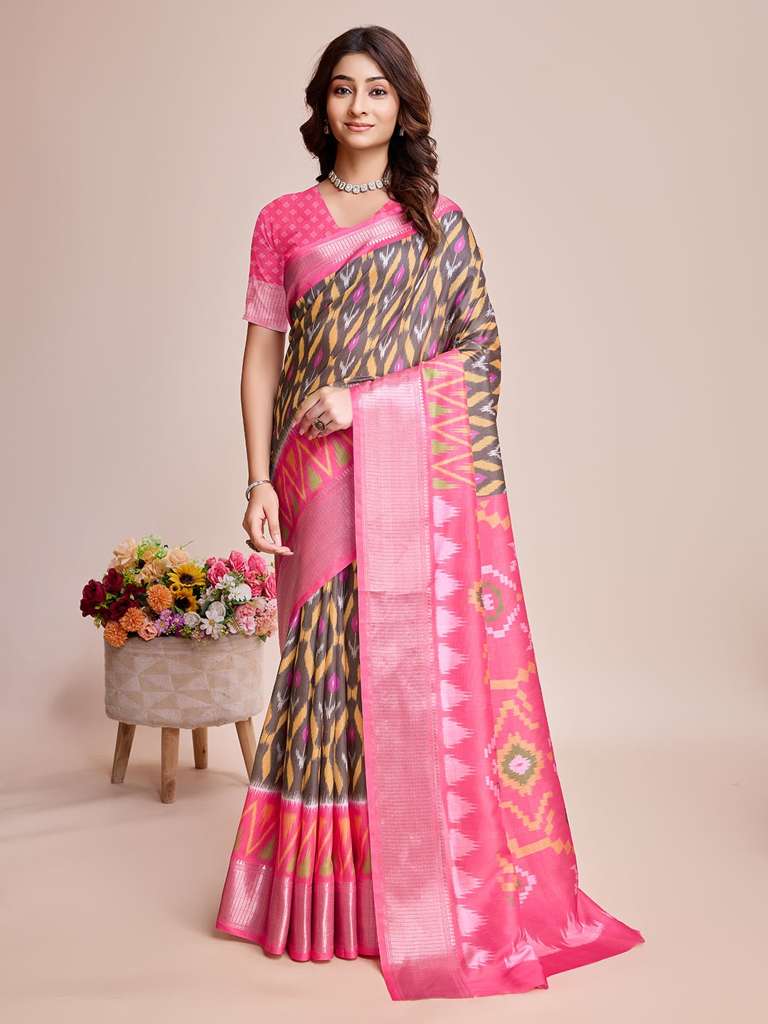 

Meena Bazaar Batik Zari Art Silk Saree, Grey