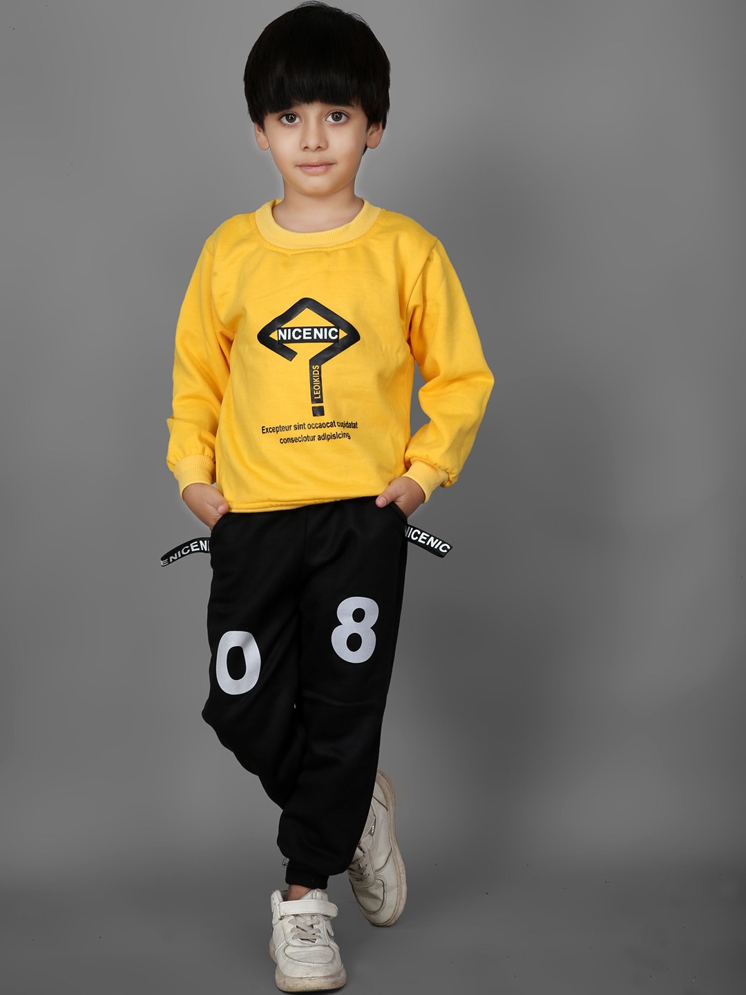 

MAYNEISHA Kids Printed Round Neck Sweatshirt With Joggers, Yellow