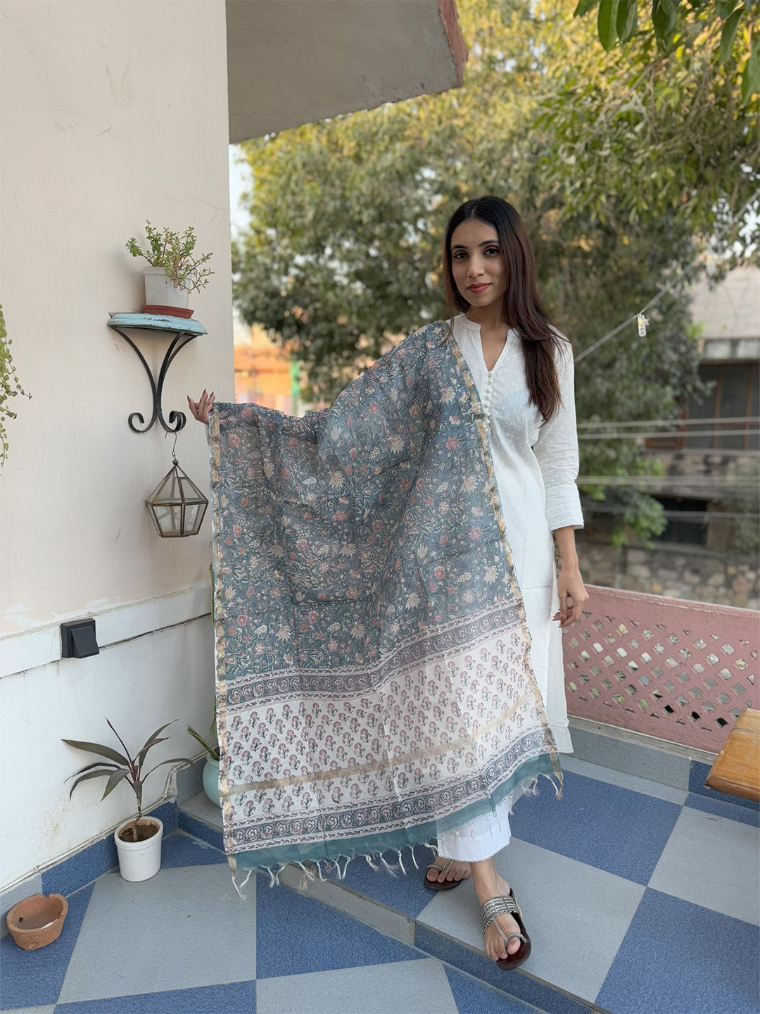 

GOODHAND Floral Block Printed Cotton Dupatta, Blue