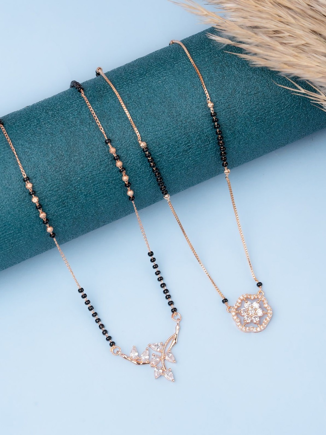 

Zeraki Jewels Artificial Stones and Beads Mangalsutra, Rose gold