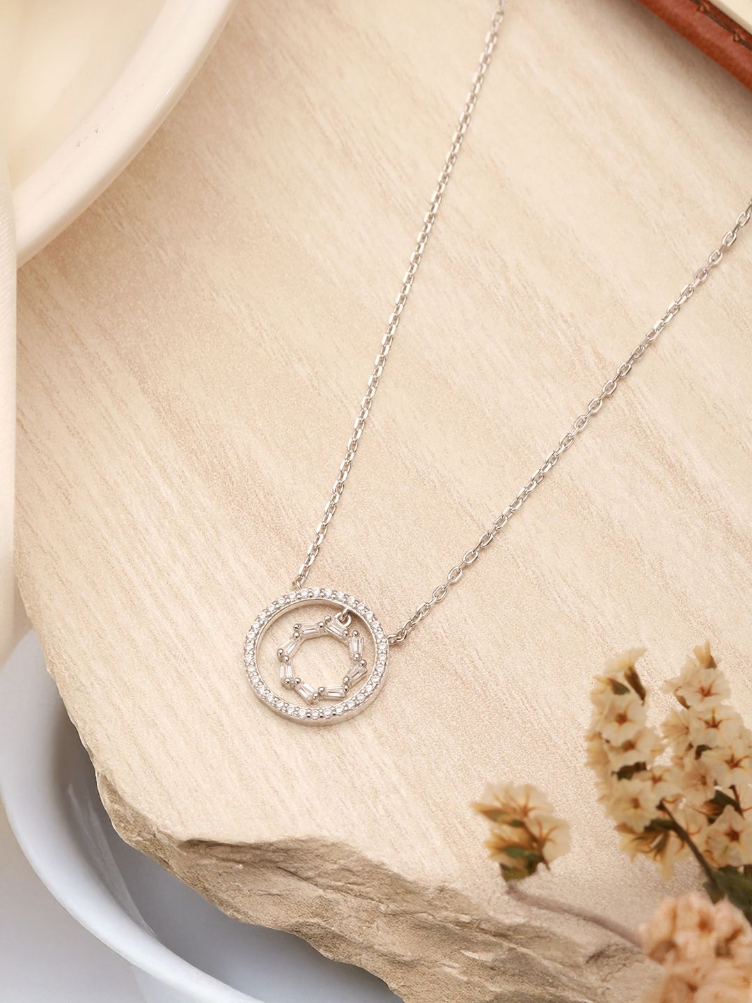 

SARAF SILVERETZ 925 Sterling Silver Rhodium-Plated American Diamond Studded Chain