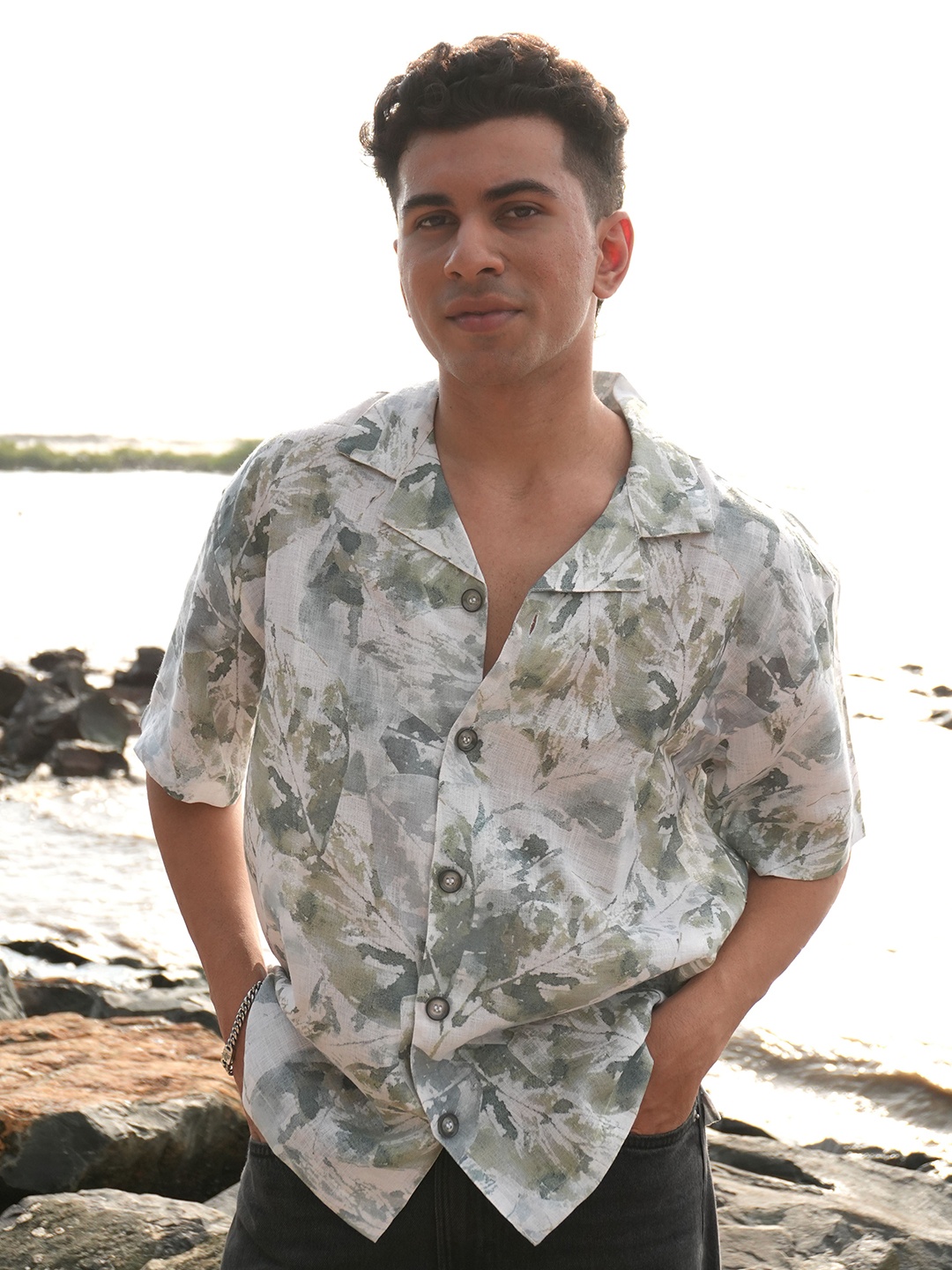 

Big Bunny Men Custom Floral Opaque Casual Shirt, Green