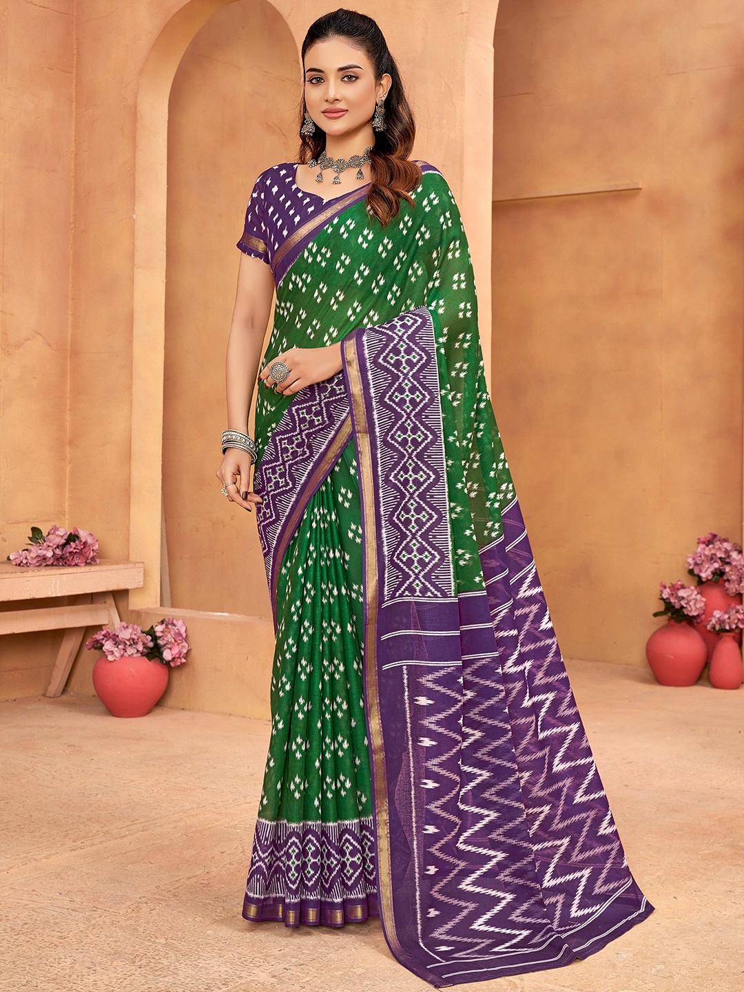 

Munir Zari Pure Cotton Ikat Saree, Green