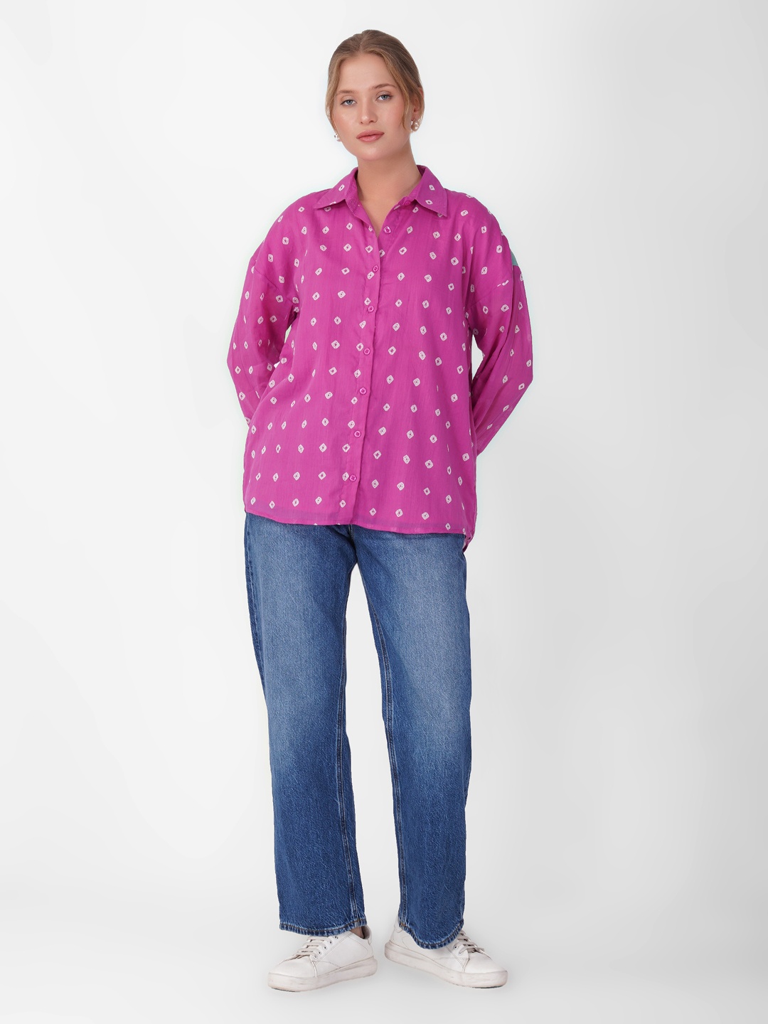 

Zenava by Myntra Women Comfort Opaque Printed Casual Shirt, Pink