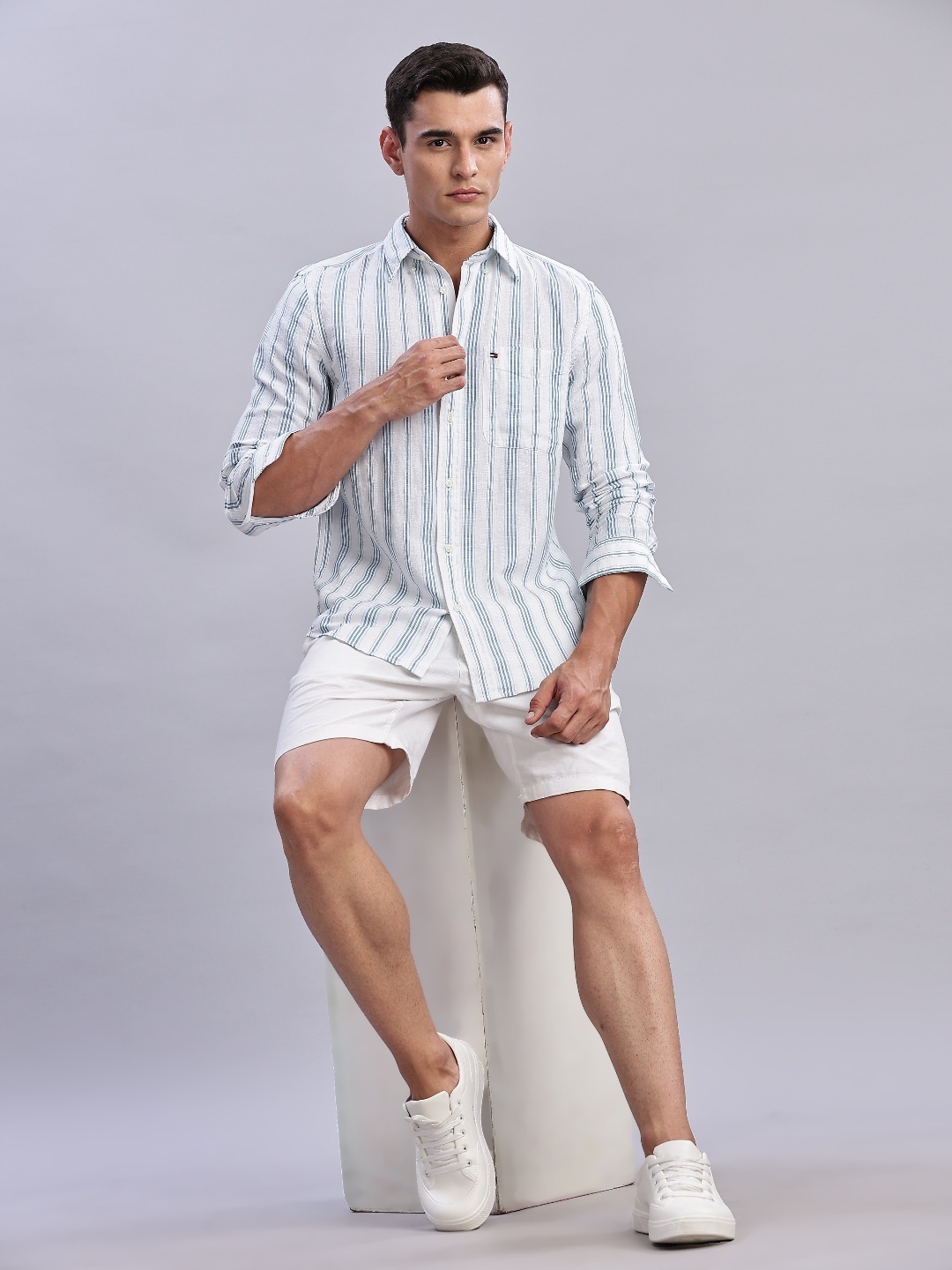 

Tommy Hilfiger Men Classic Opaque Striped Casual Shirt, White