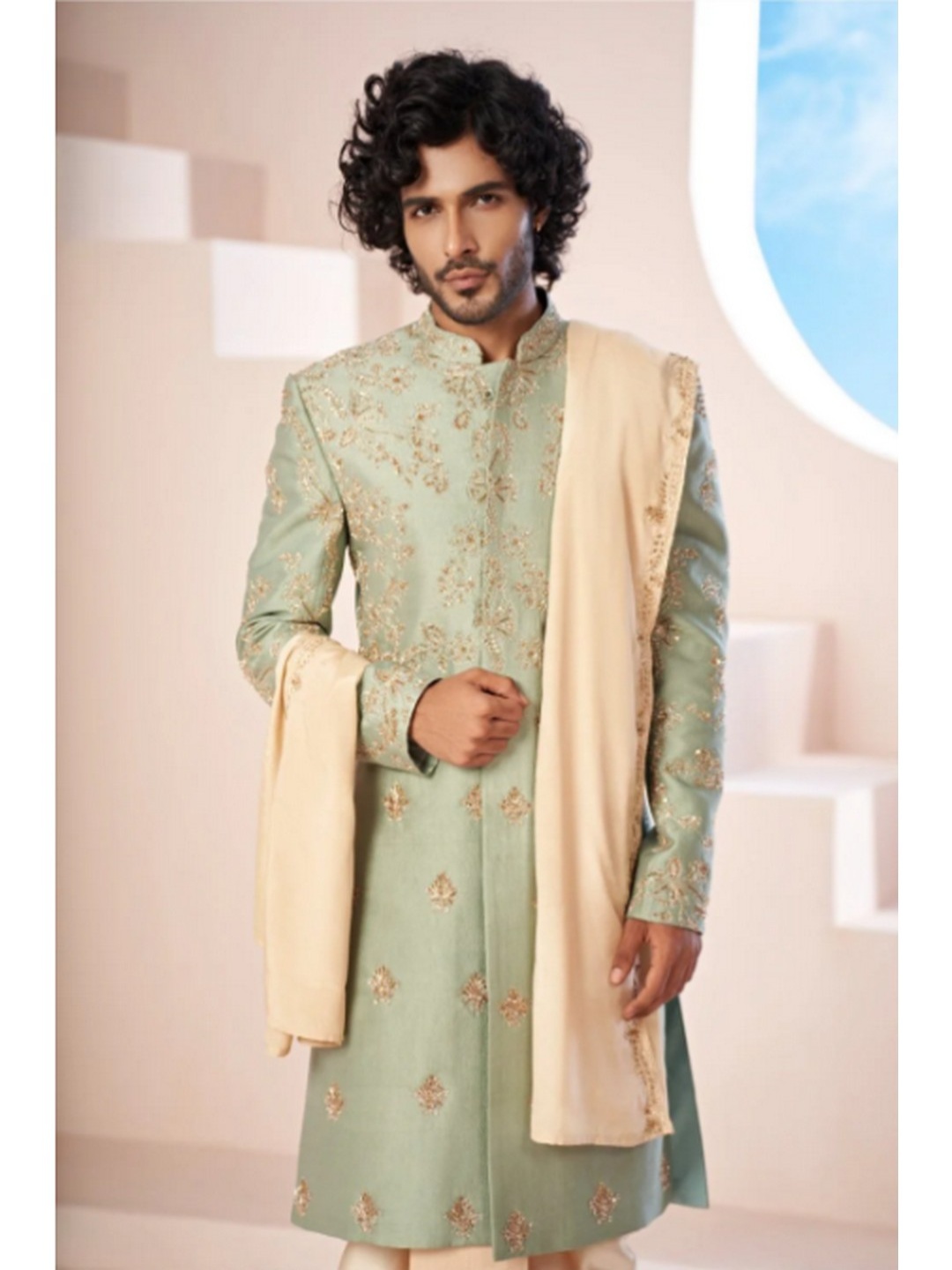 

HILO DESIGN Embroidered Aurelin Sherwani Set, Olive