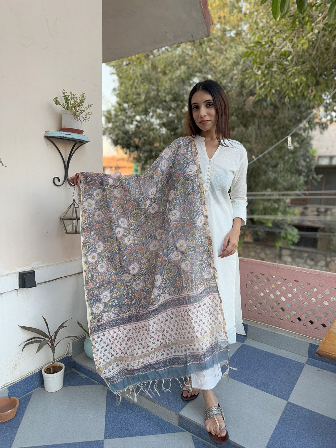 

GOODHAND Floral Block Printed Cotton Dupatta, Grey
