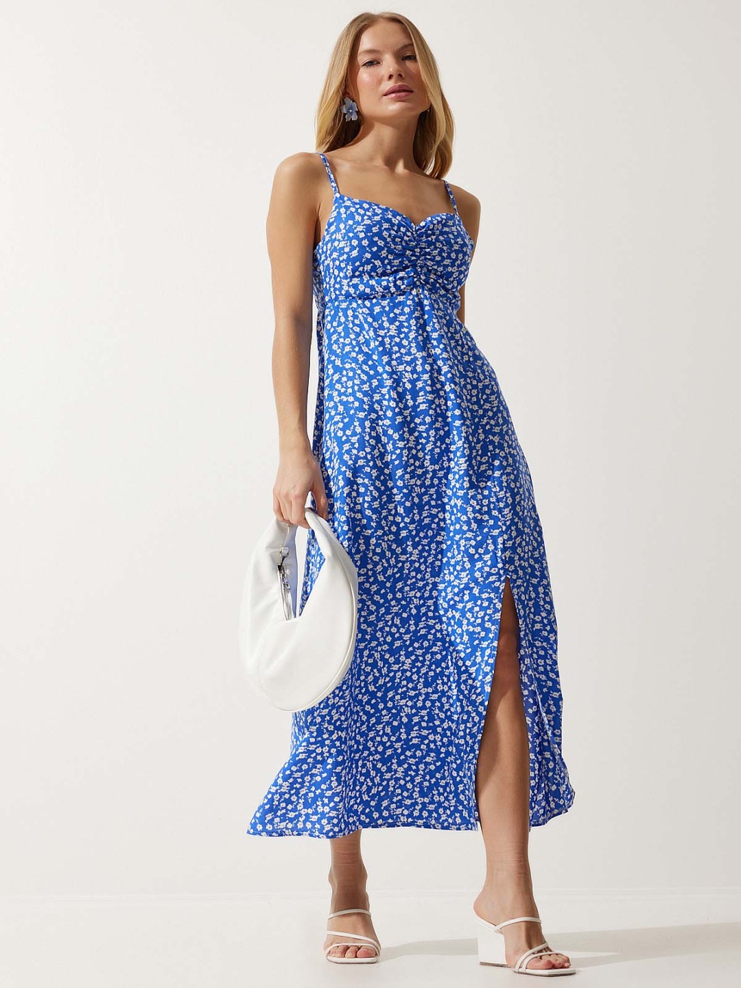 

Happiness istanbul Floral Print Maxi Dress, Na