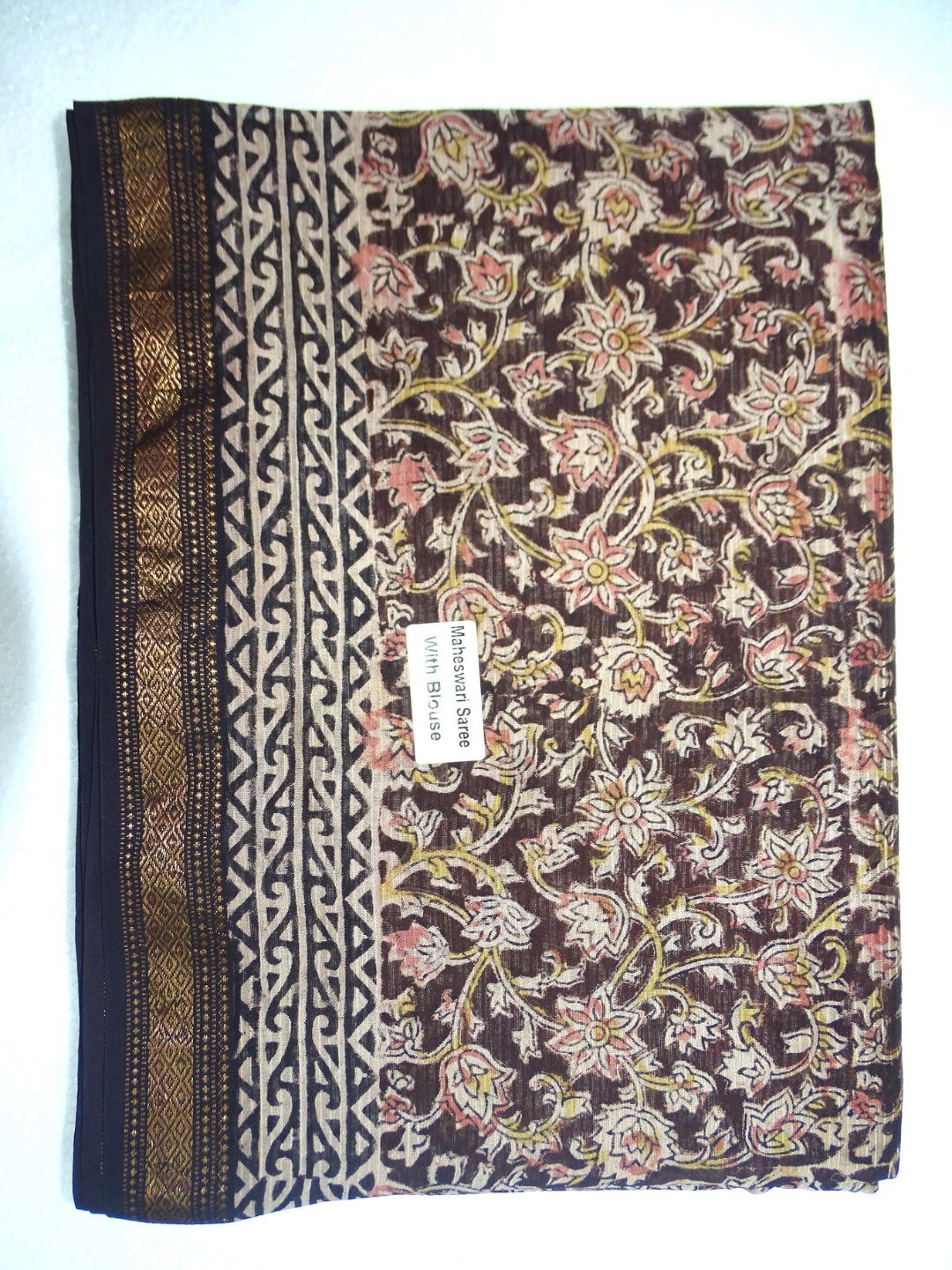 

SR HANDLOOMS AND TEXTILES Floral Zari Pure Cotton Maheshwari Saree, Brown