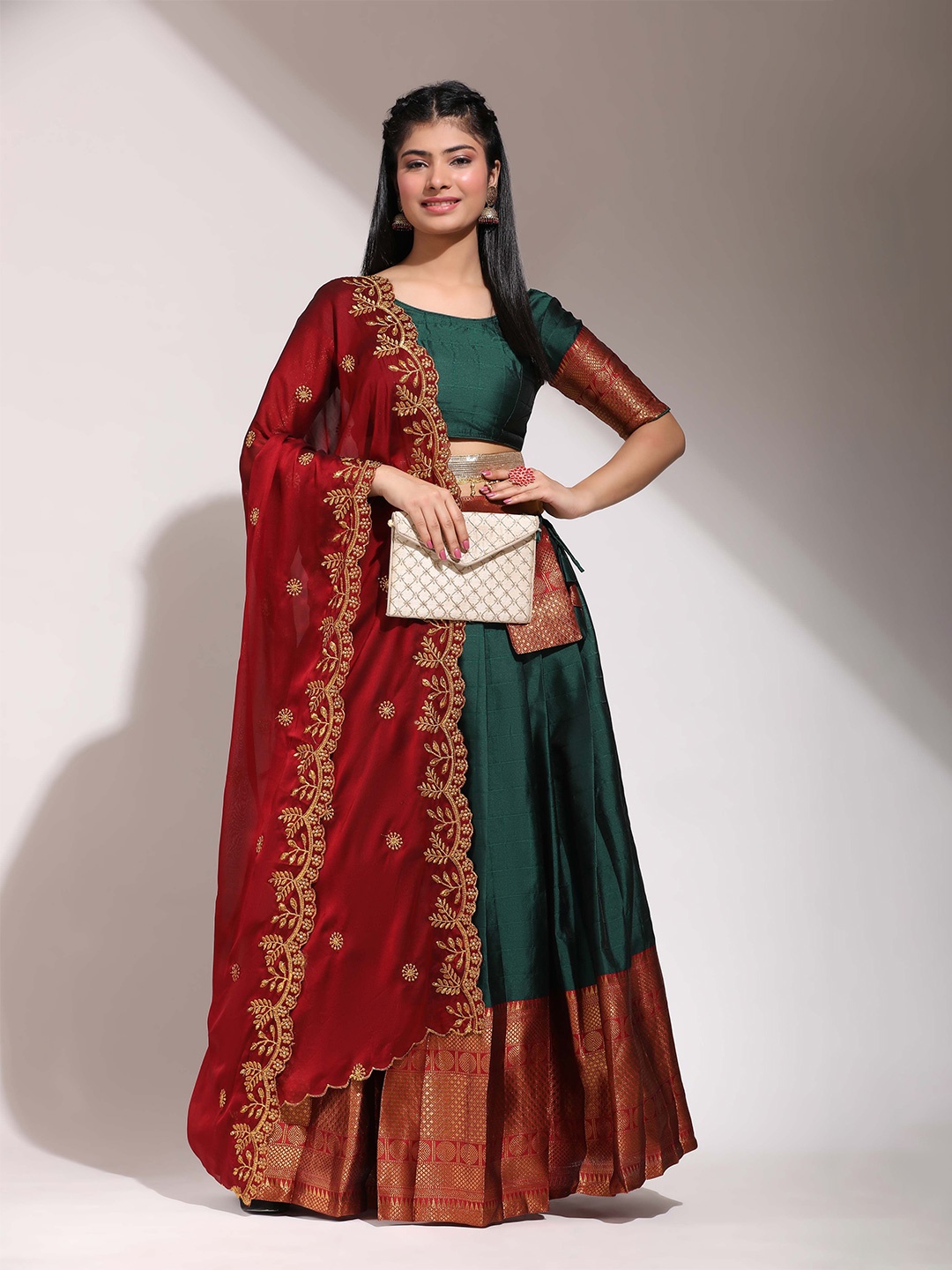 

Payu Semi-Stitched Lehenga & Unstitched Blouse With Dupatta, Green