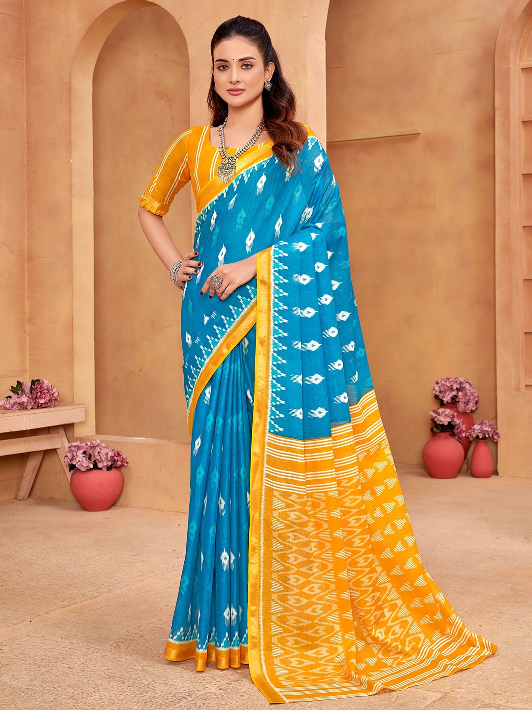 

Munir Zari Pure Cotton Ikat Saree, Yellow