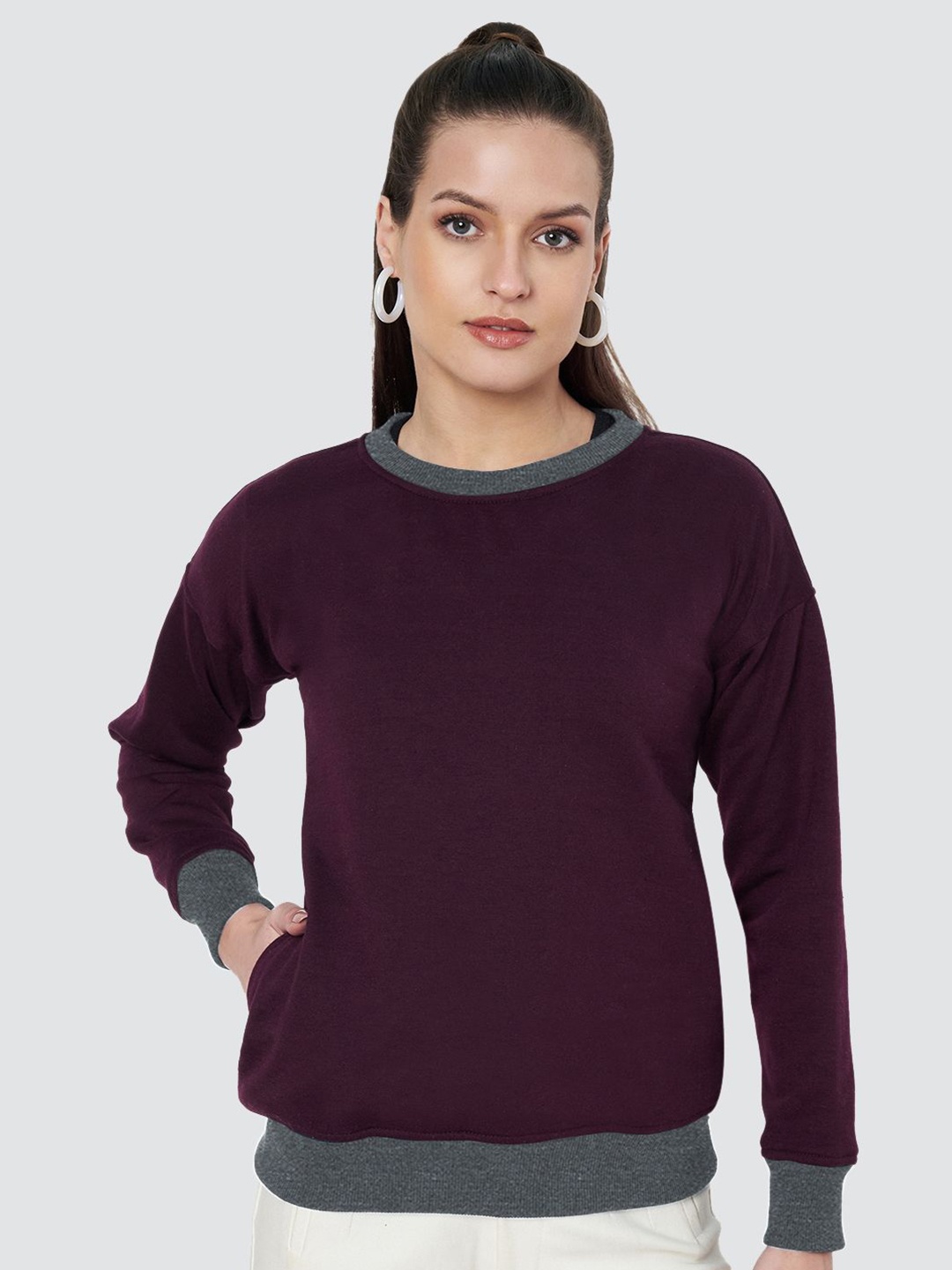 

BRINNS Women Colourblocked Sweatshirt, Burgundy