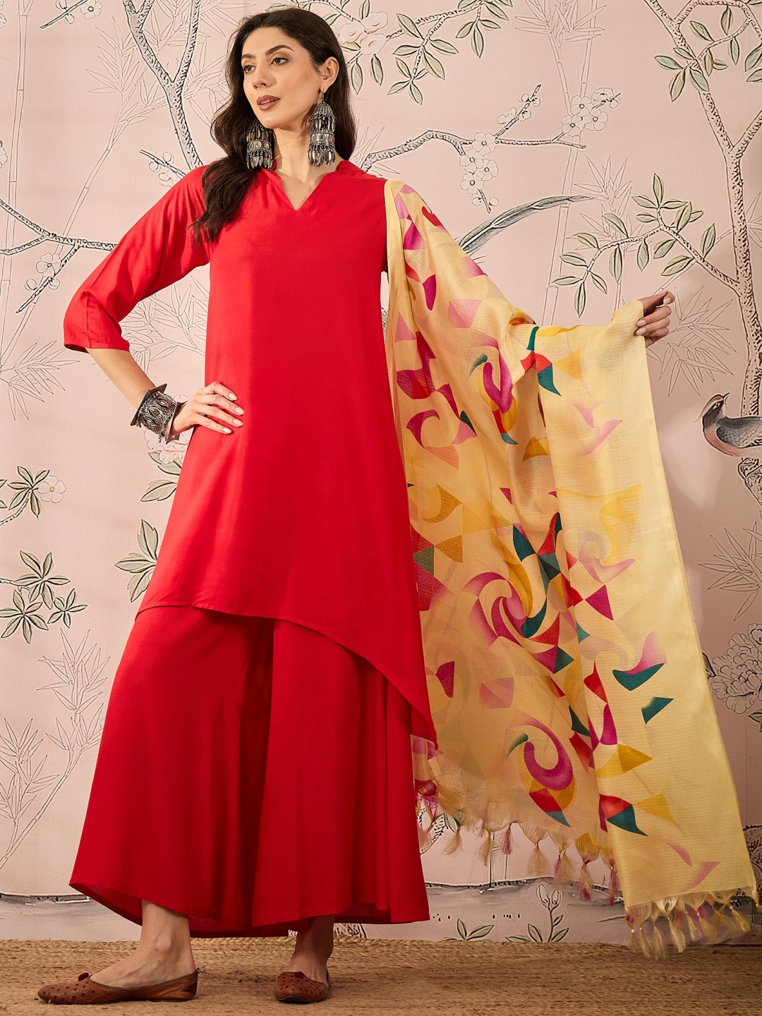 

InWeave Women Regular Kurta with Palazzos & With Dupatta, Red