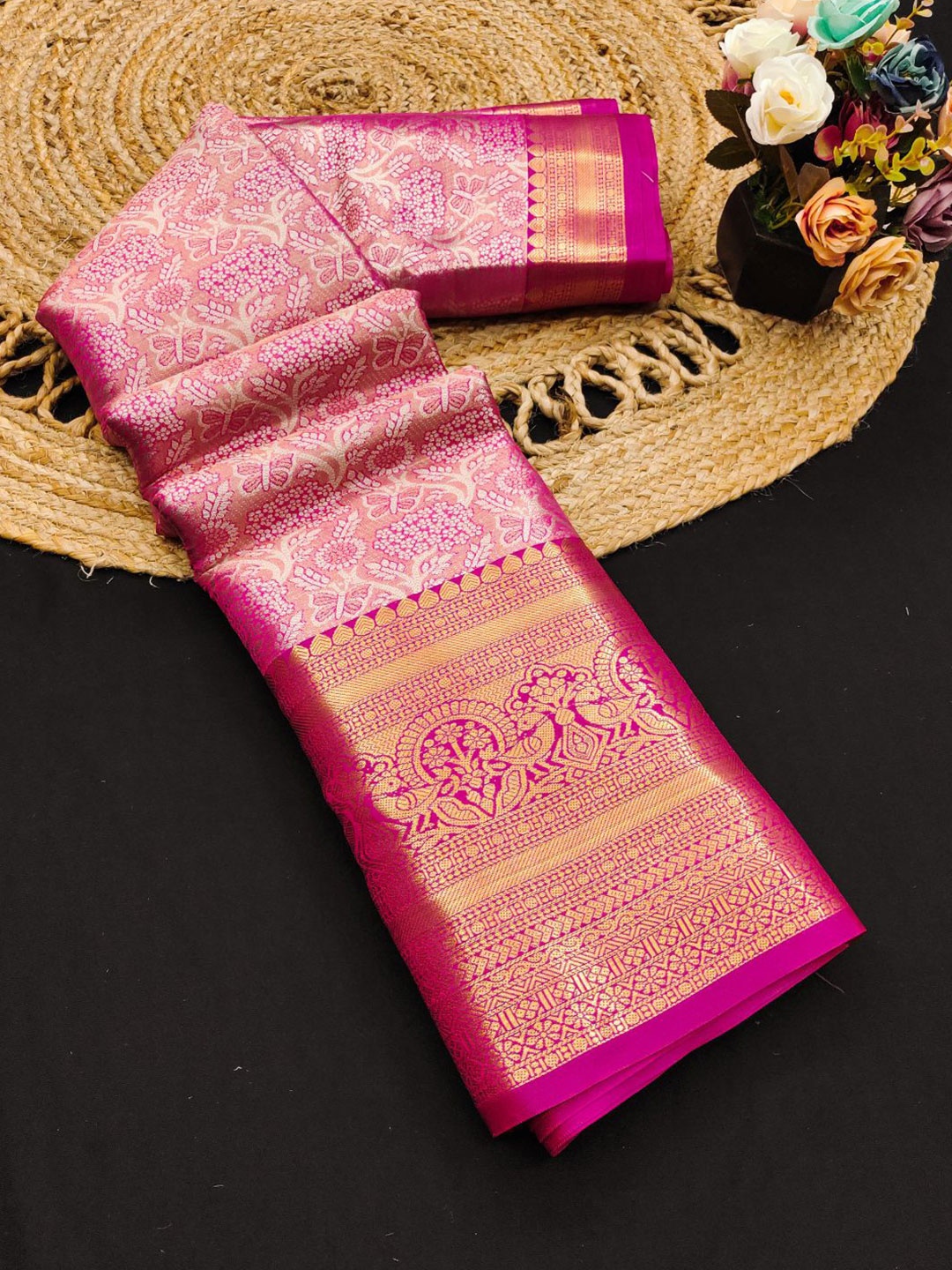 

Mitera Woven Design Zari Pure Silk Kanjeevaram Saree, Pink