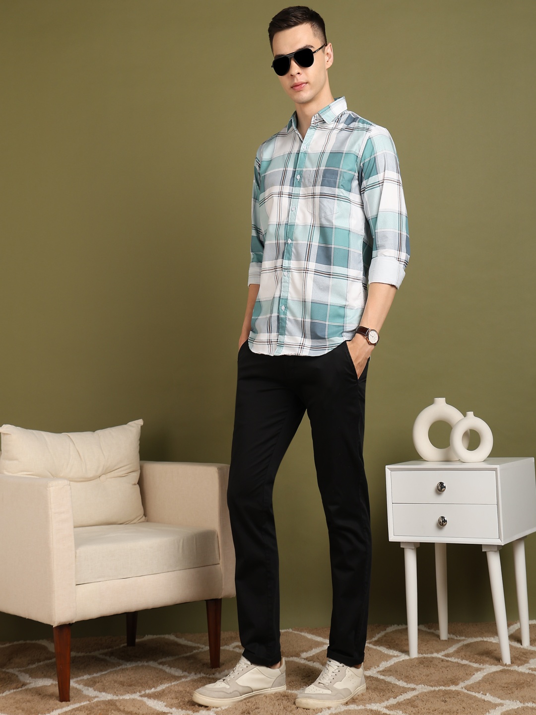 

PulseIQ Men Classic Slim Fit Opaque Checked Casual Shirt, Green
