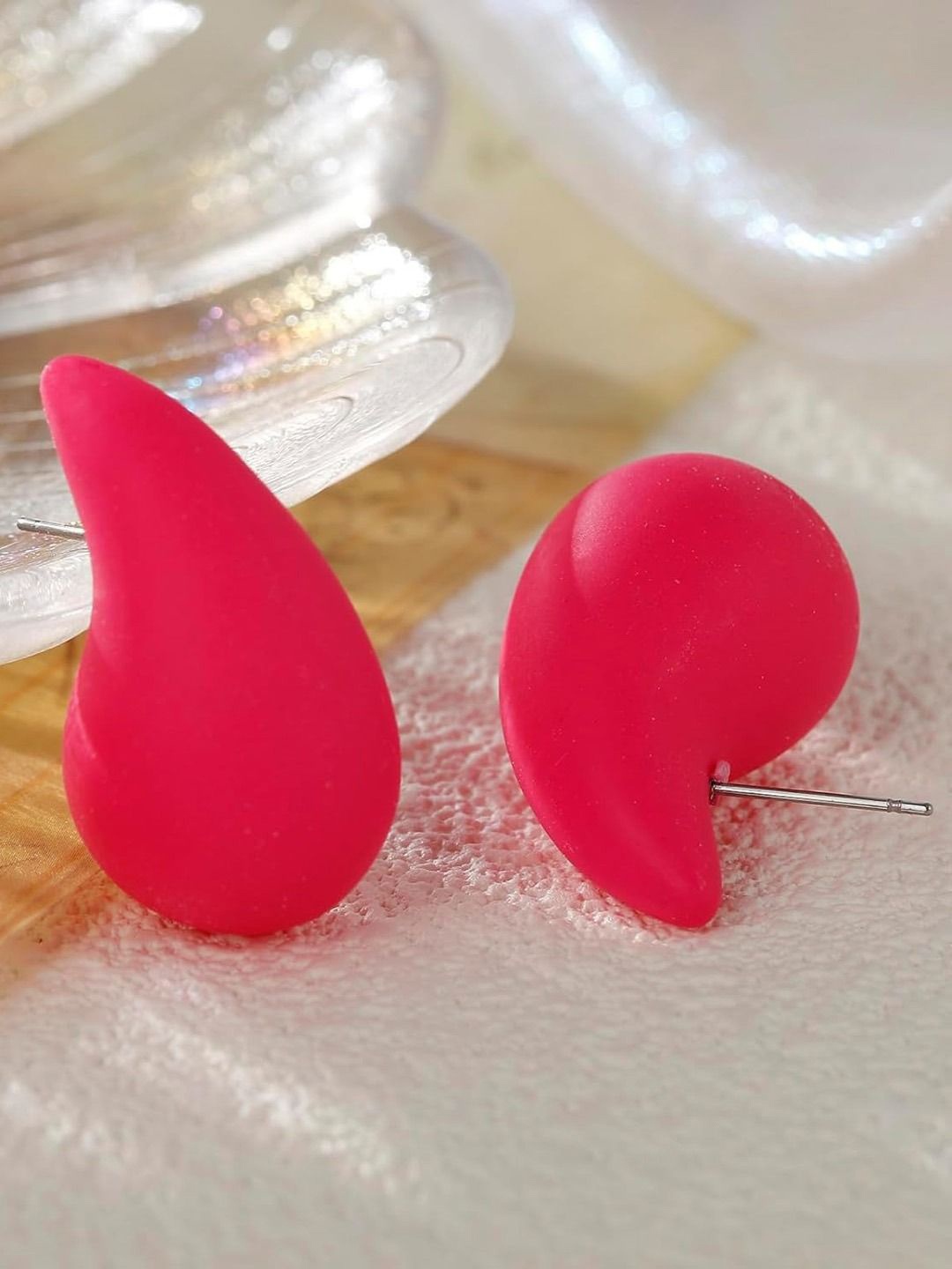 

Krelin Teardrop Shaped Drop Earrings, Pink