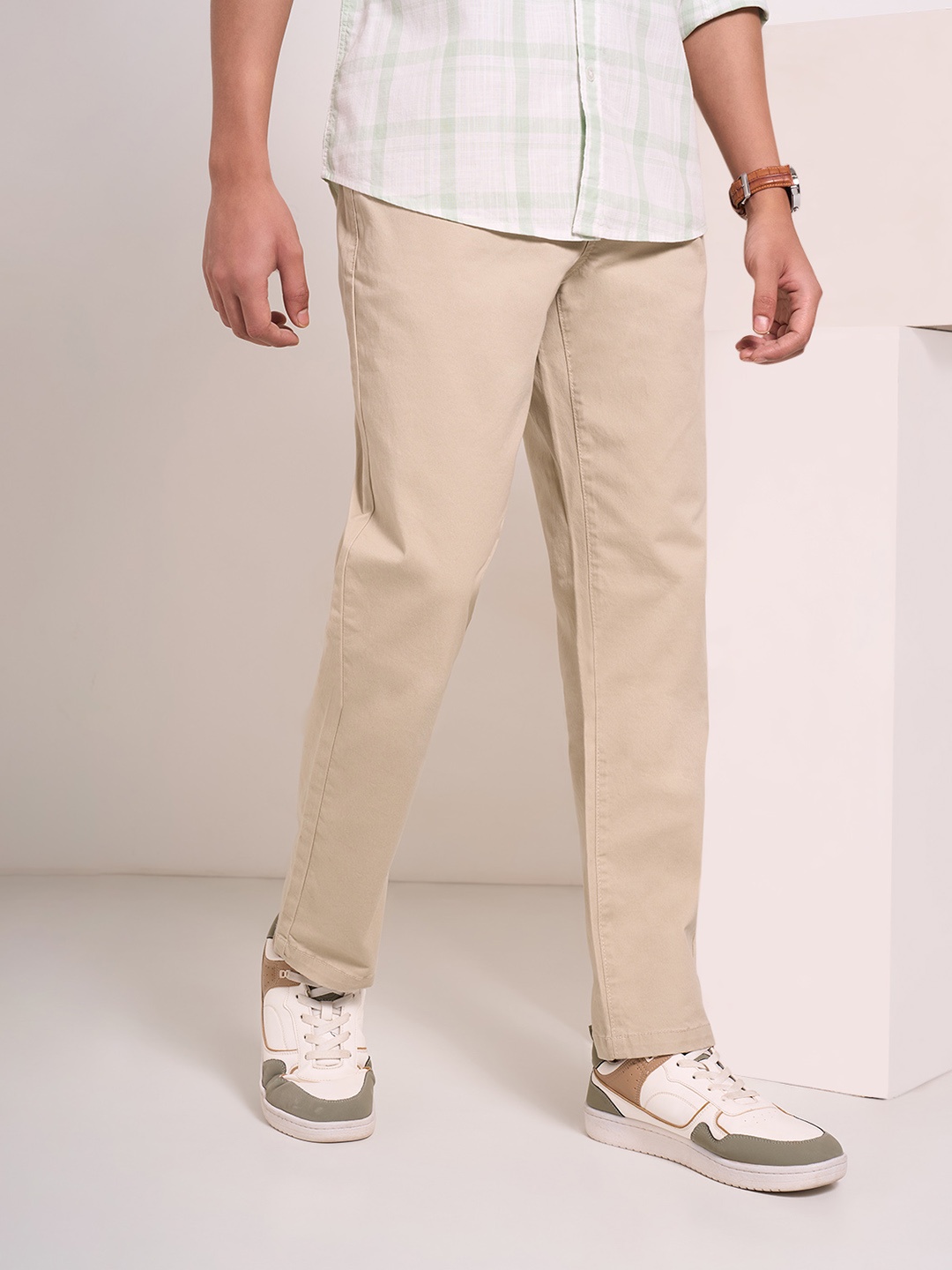 

Peregrine by Pantaloons Men Trousers, Cream