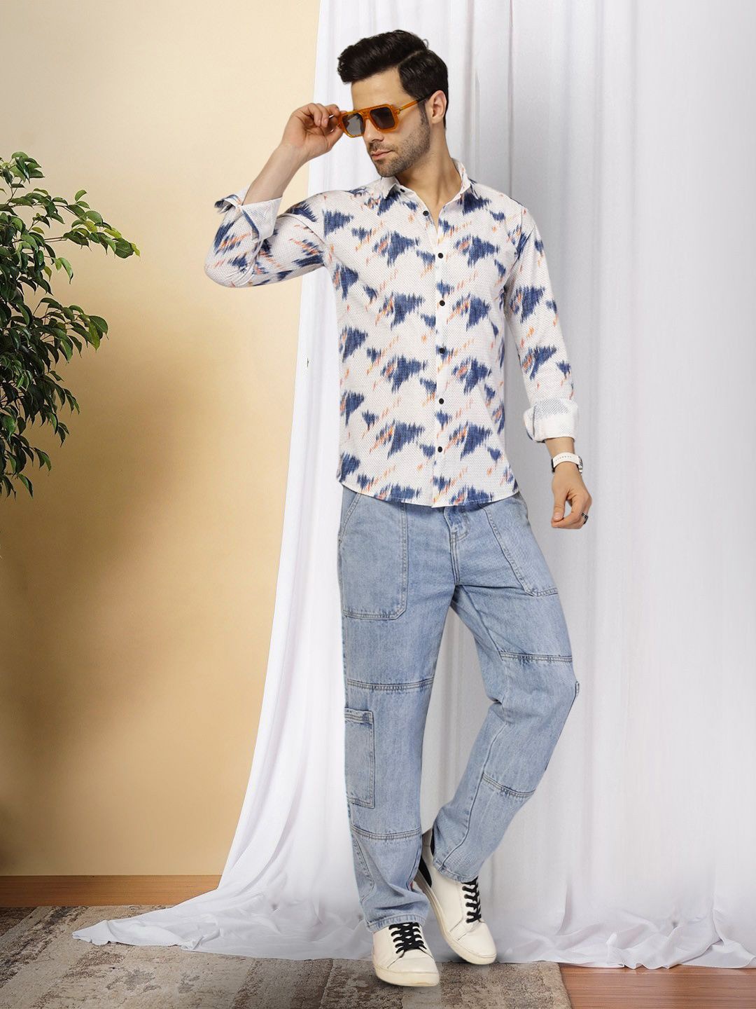 

Moda Rapido Men Original Opaque Printed Casual Shirt, Multi