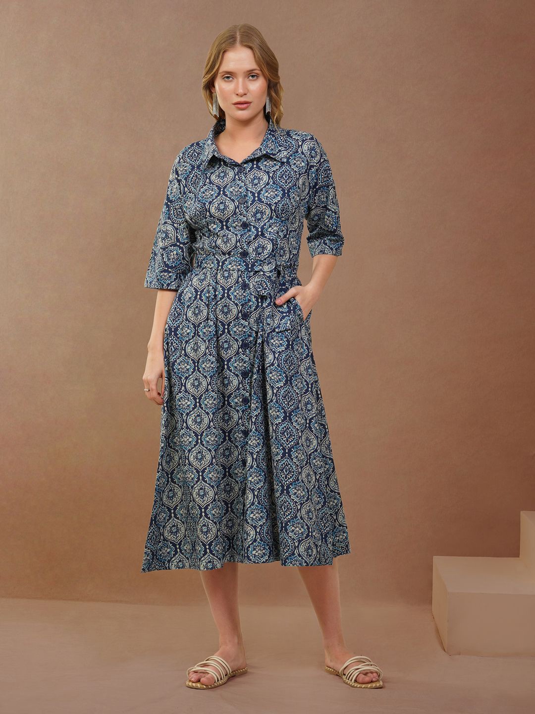 

Zenava by Myntra Floral Print A-Line Midi Dress, Blue