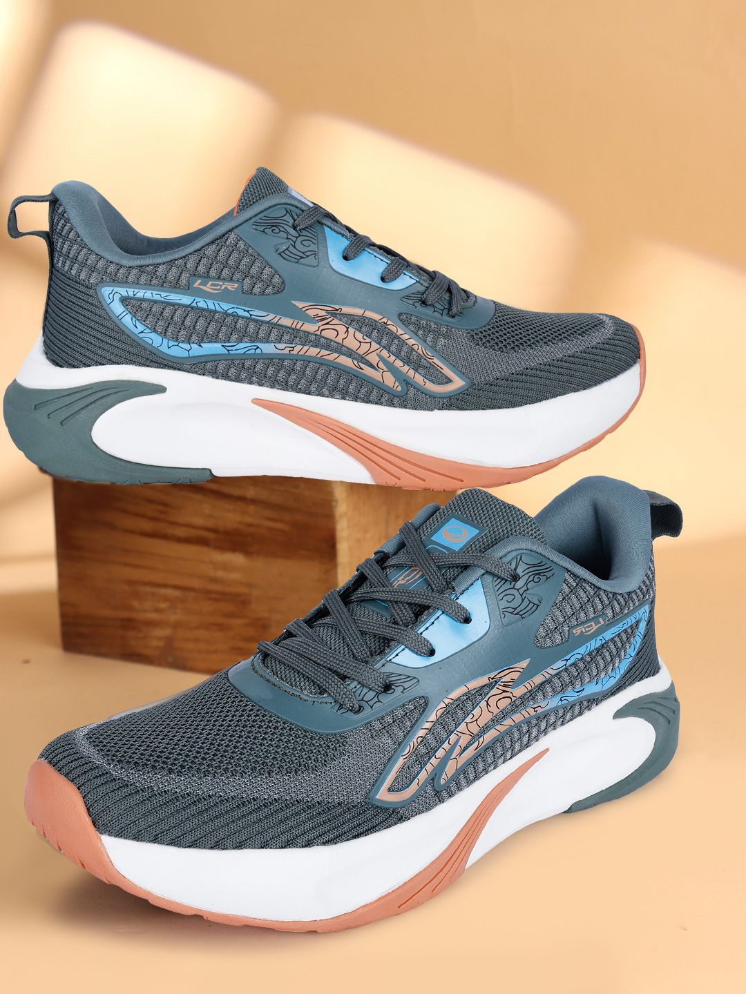 

Lancer Men Textile Running Shoes, Green