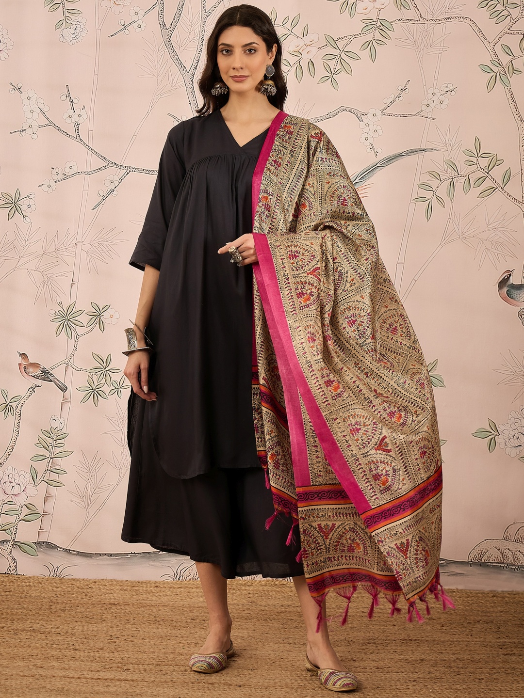 

InWeave Printed Kurta With Palazzos & With Dupatta, Black
