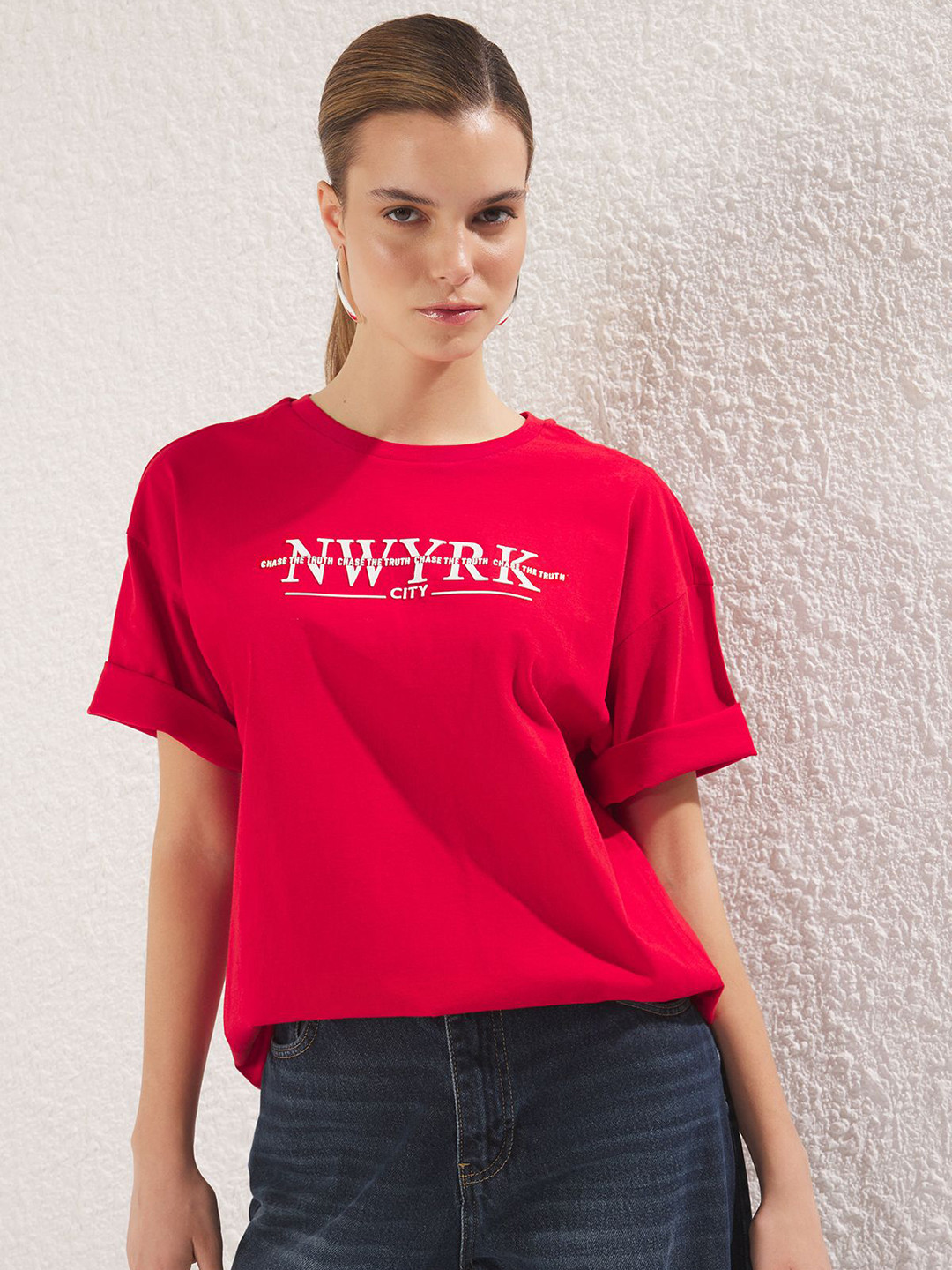 

Trendyol Women Typography T-shirt, Na