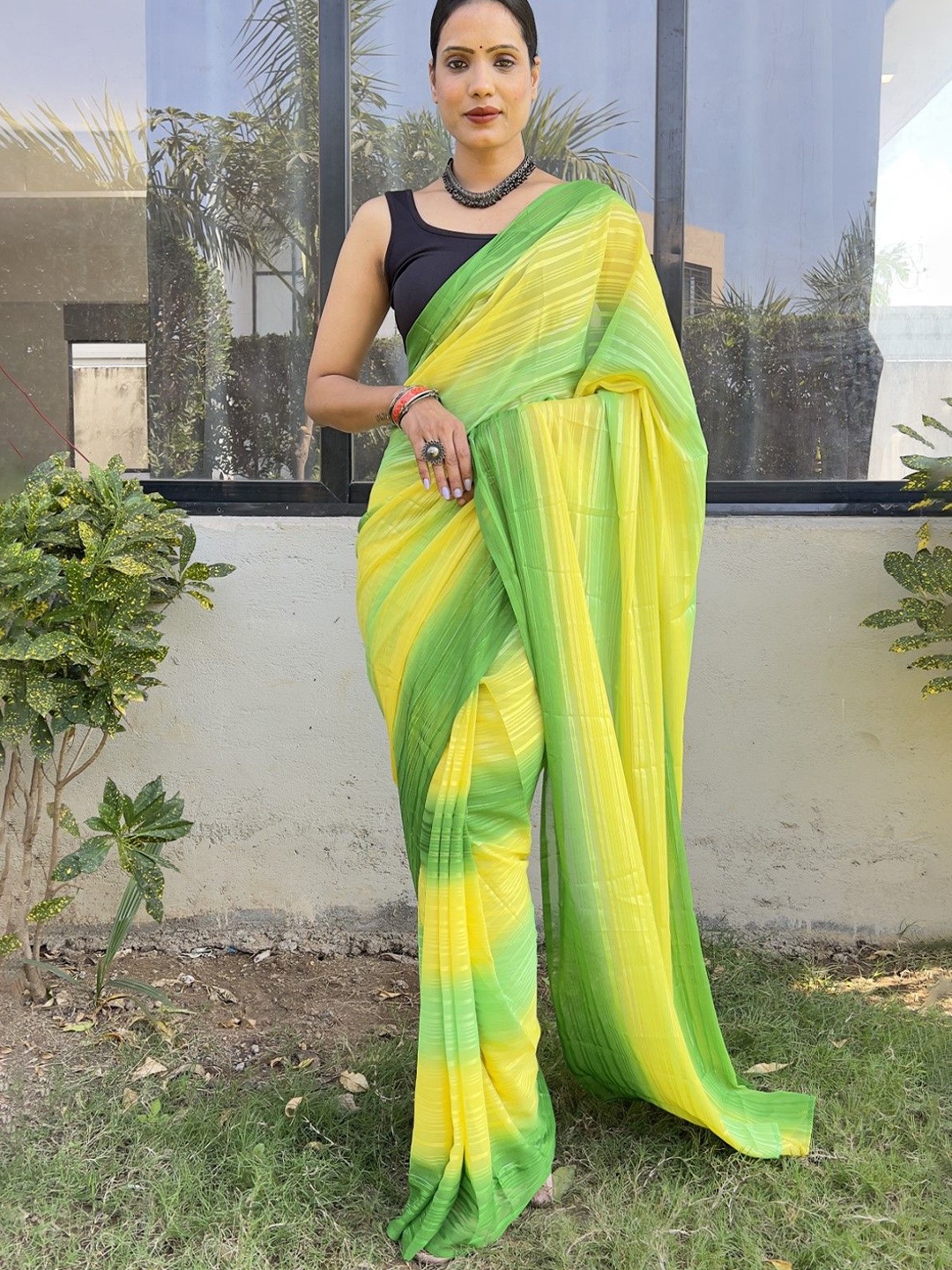 

Rangtulika Ethnics Striped Art Silk Ready to Wear Saree, Green