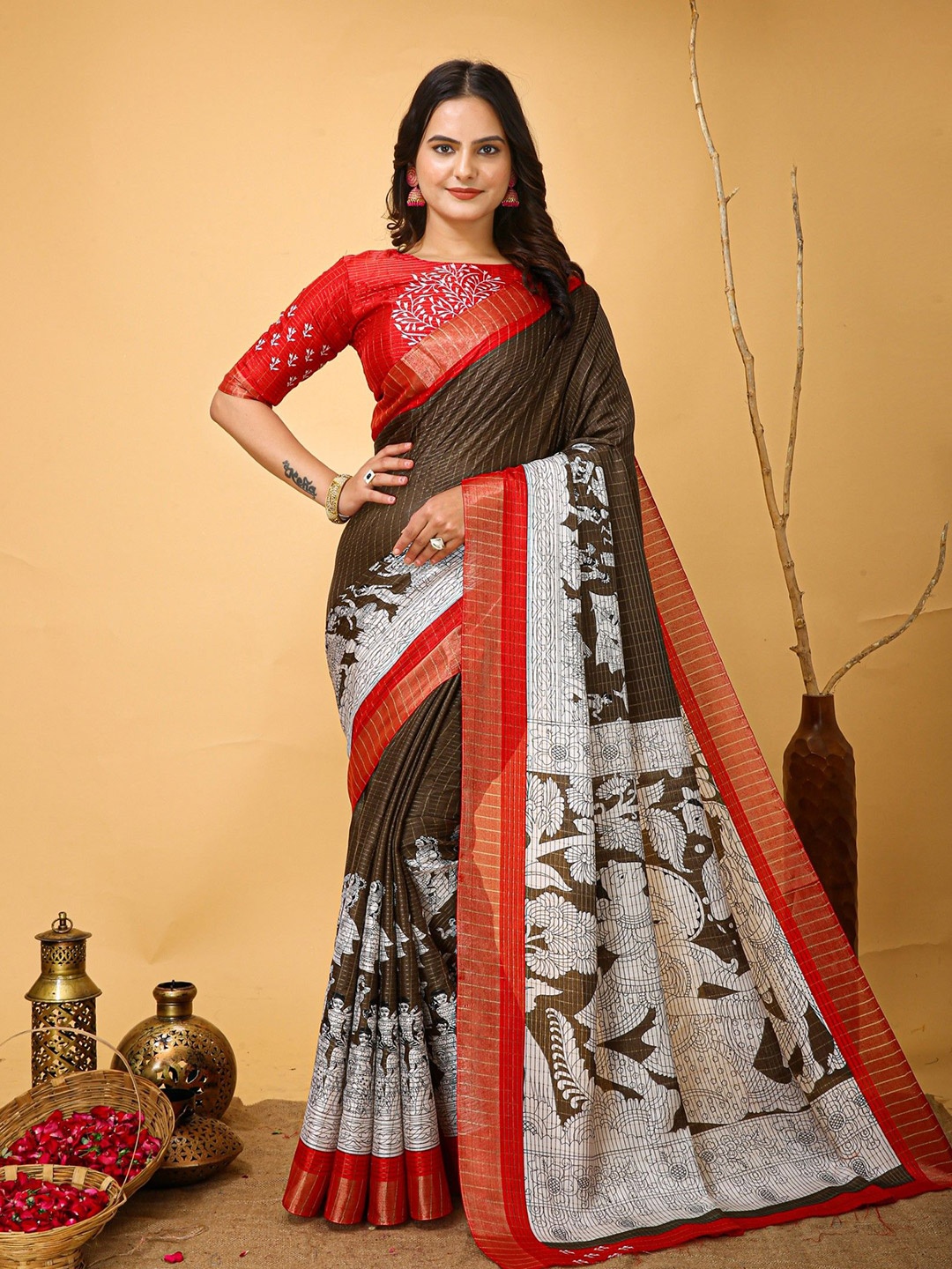 

Rangtulika Ethnics Woven Design Zari Saree, Brown