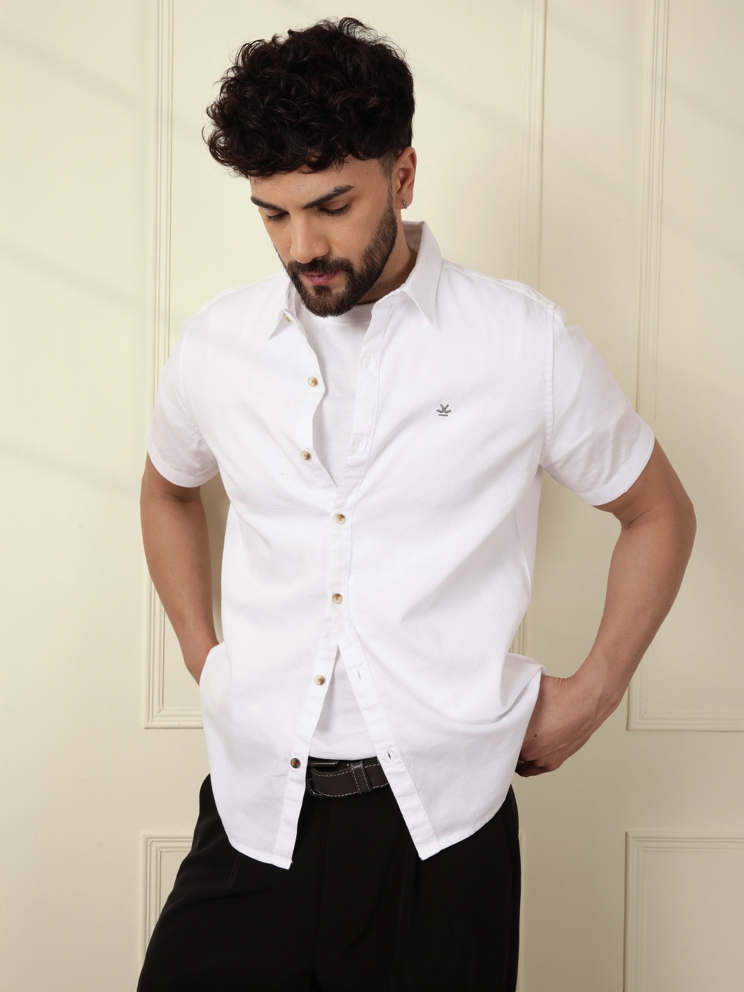 

WROGN Men Comfort Slim Fit Opaque Casual Shirt, White