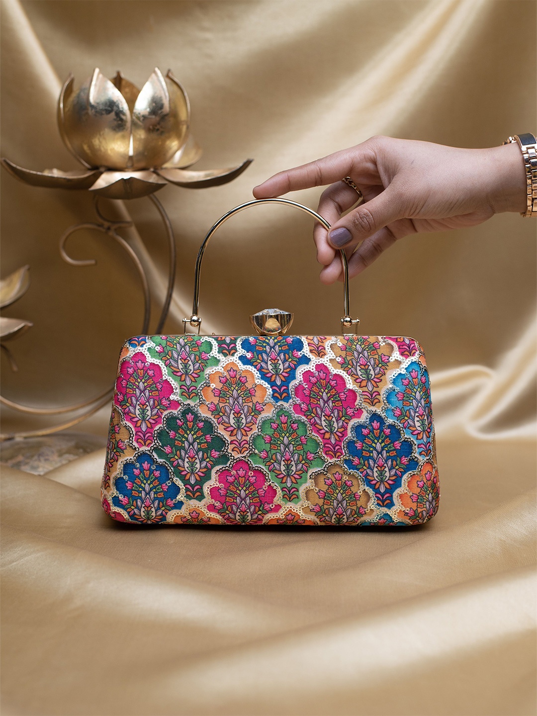 

ARTKLIM Embroidered Sequinned Box Clutch, Pink