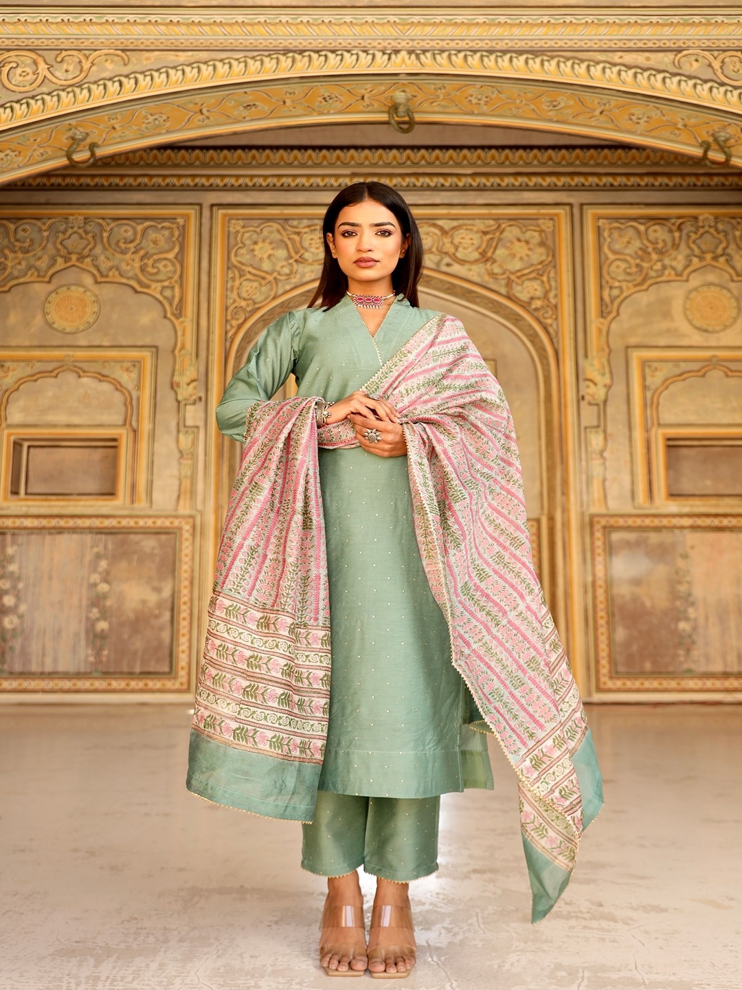 

ASRUMO Women Embroidered Regular Mukaish Kurta with Trousers & With Dupatta, Green