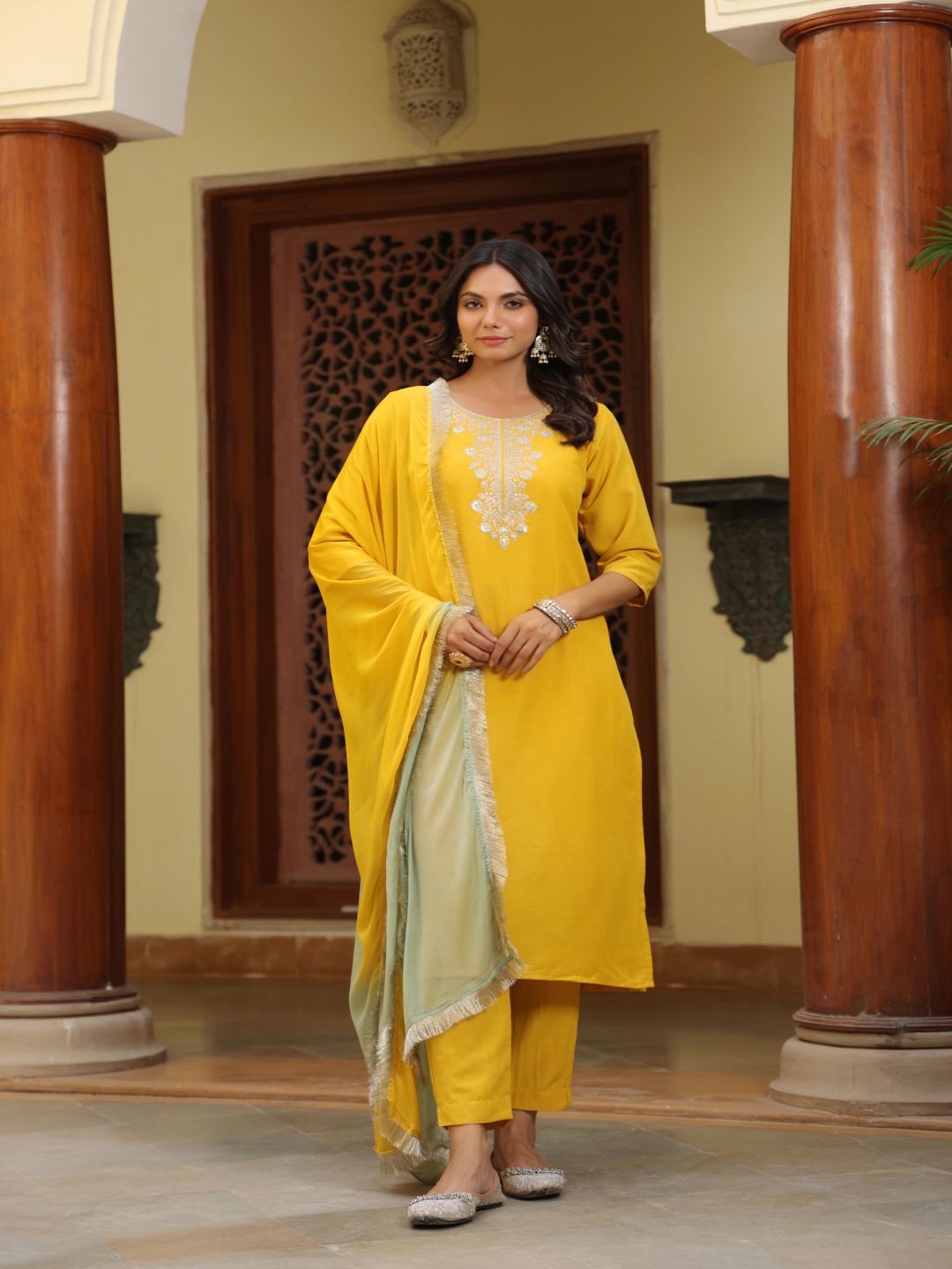 

AURIELLA Women Embroidered Regular Kurta with Trousers & With Dupatta, Yellow