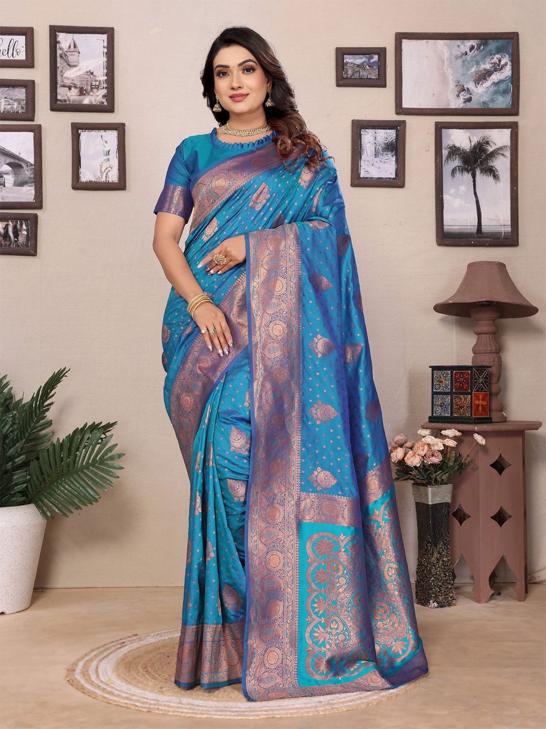 

Mitera Woven Design Zari Silk Blend Banarasi Saree, Teal