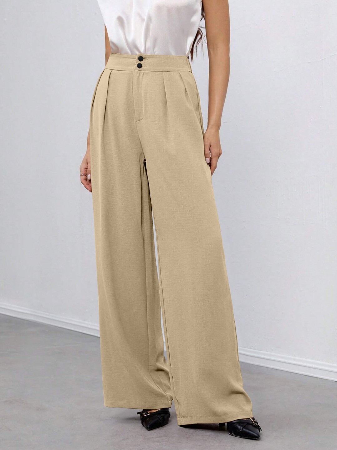 

Kalika Women Loose Fit High-Rise Pleated Trousers, Cream