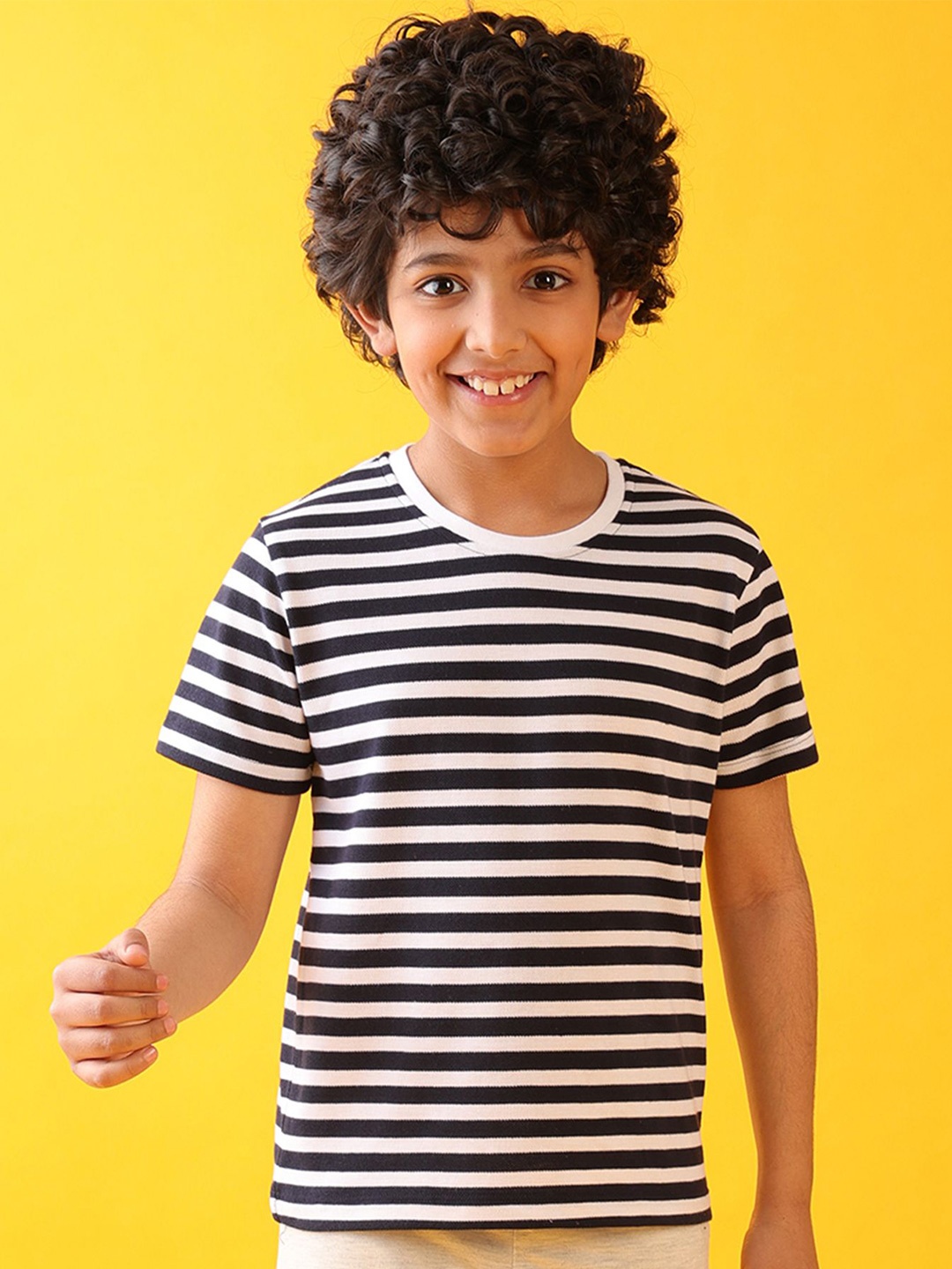 

Anthrilo Boys Printed Pockets T-shirt, Navy blue
