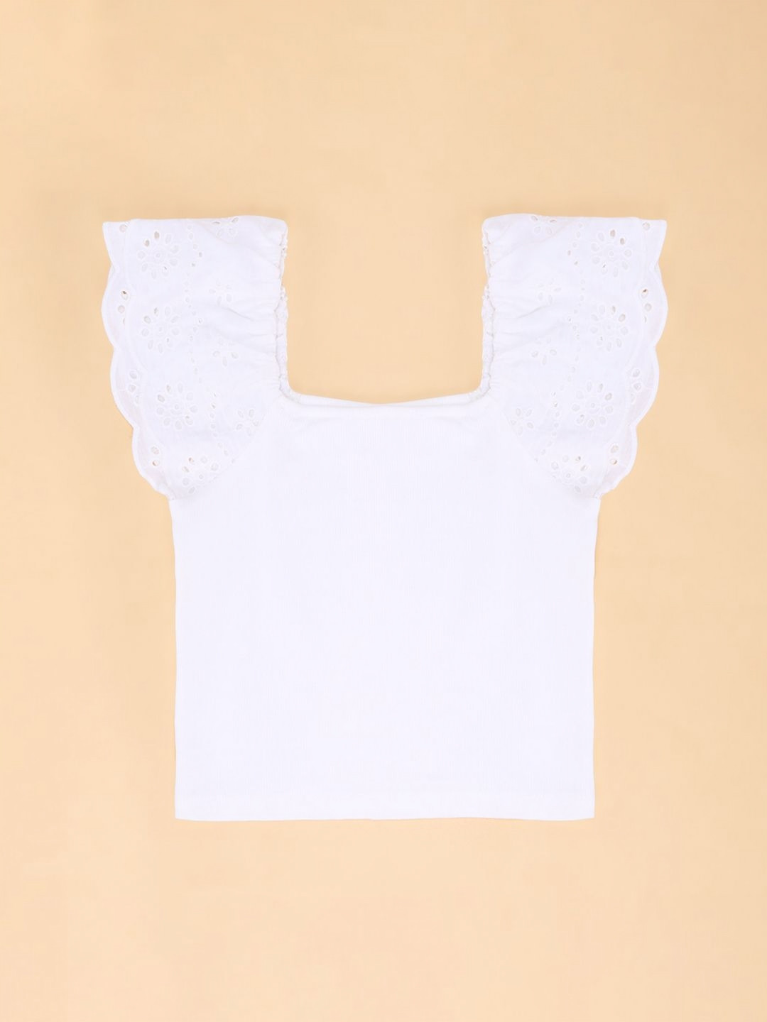 

Pantaloons Junior Girls Extended Sleeves Pockets T-shirt, White