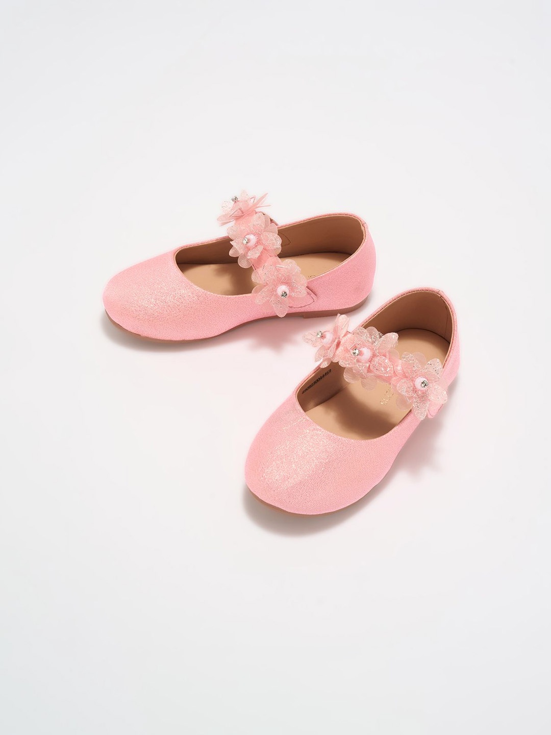 

Pantaloons Junior Girls Party Fashion Flats, Coral