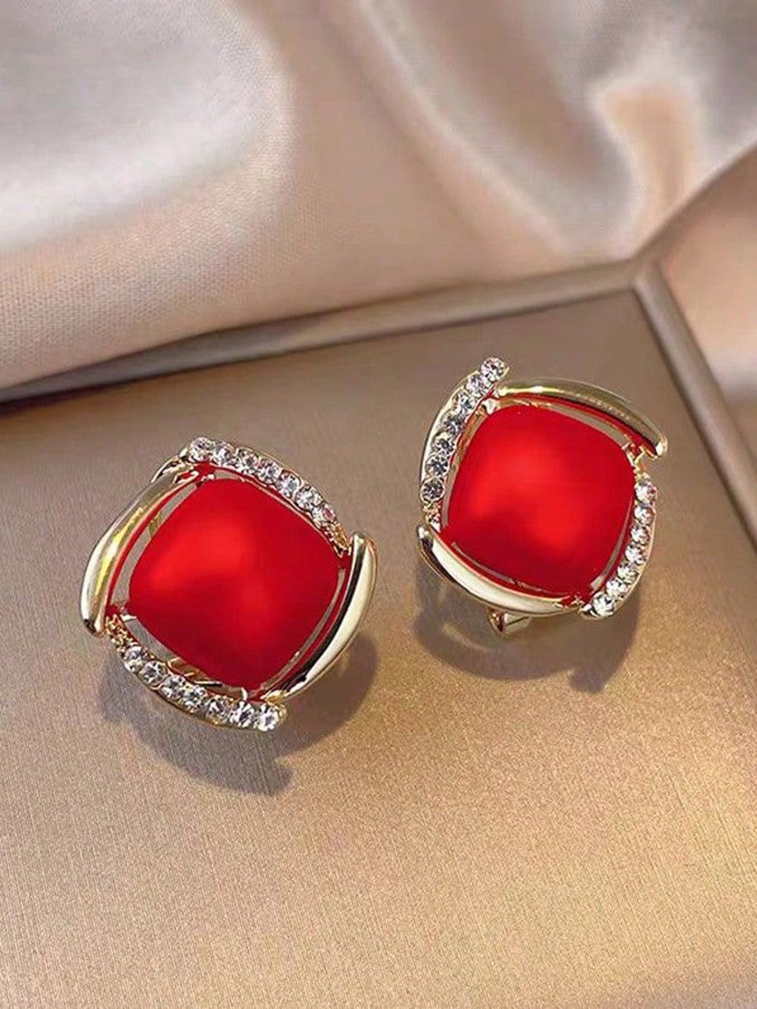 

kazare Artificial Stones Studded Square Shaped Studs, Red