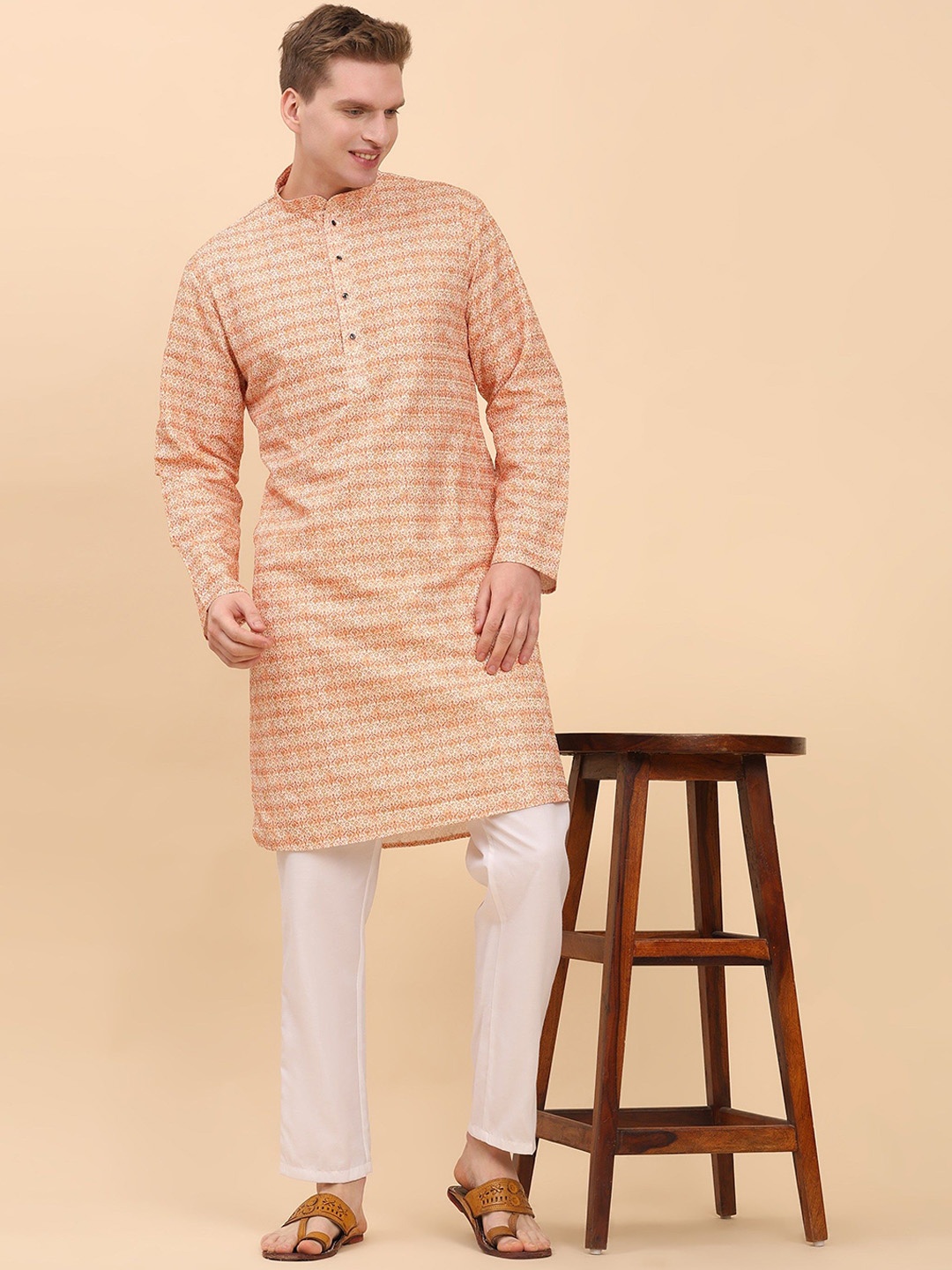 

Pro-Ethic STYLE DEVELOPER Men Geometric Checked Mirror Work Jacquard Anarkali Kurta, Orange