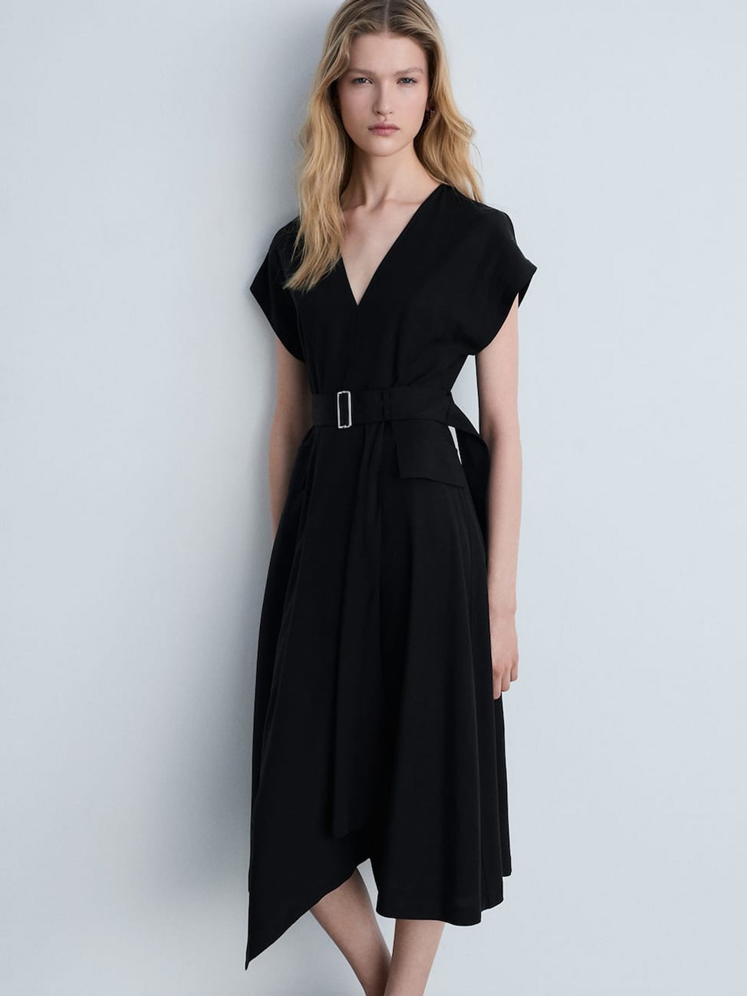 

MANGO Solid Extended Sleeves Asymmetric Hem A-Line Midi Dress with Belt, Black