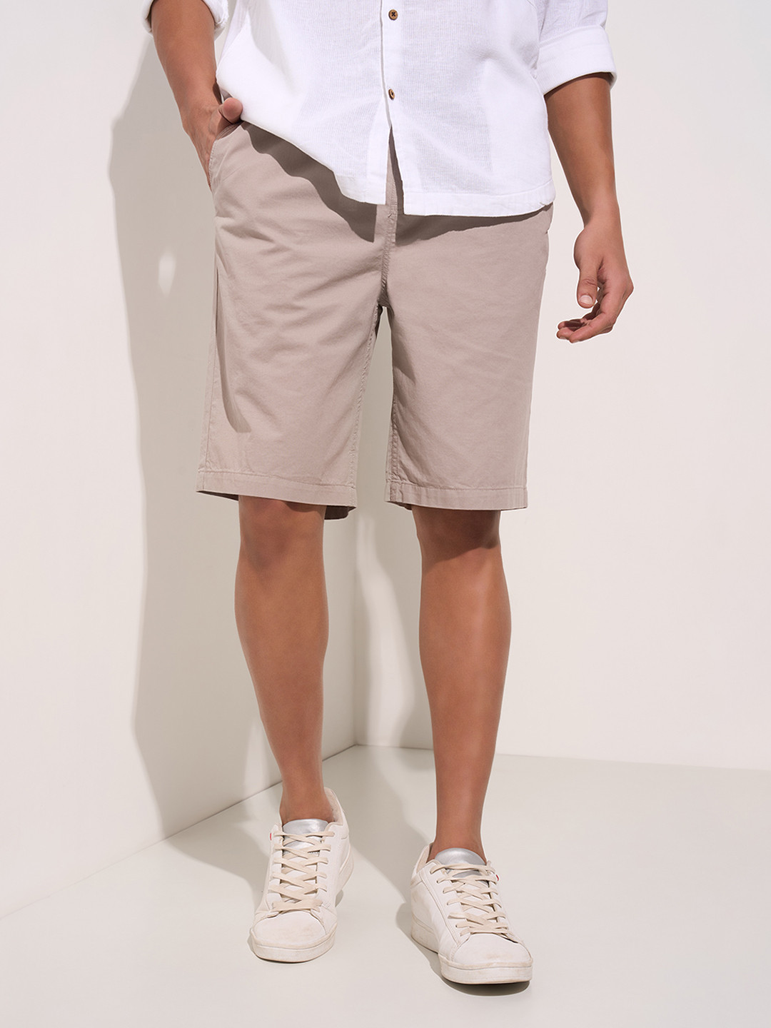 

7 Alt by Pantaloons Men Chino Shorts, Grey